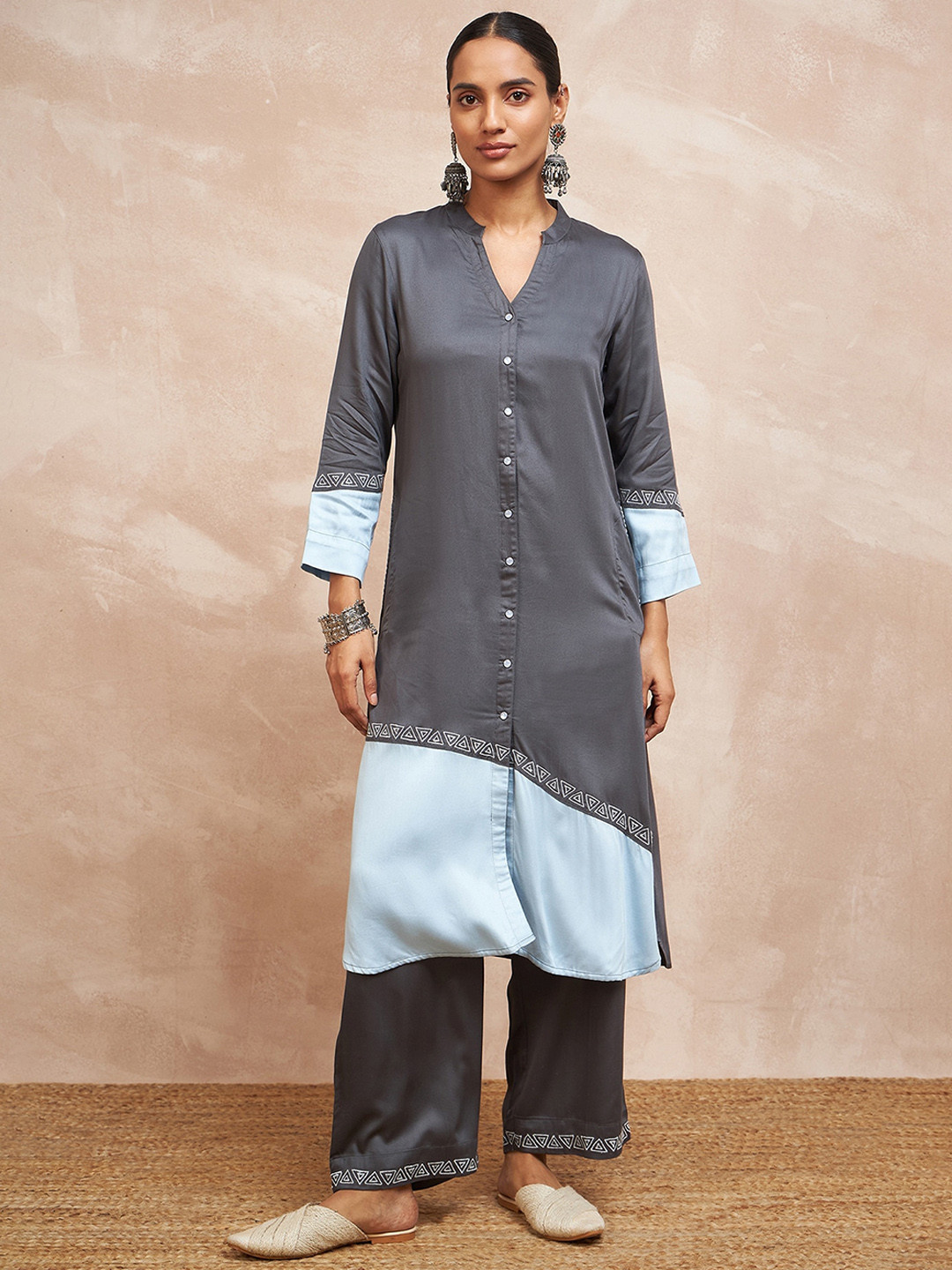 STADO Twin Effect Mandarin Collar Organic Cotton Straight Kurta with Trousers