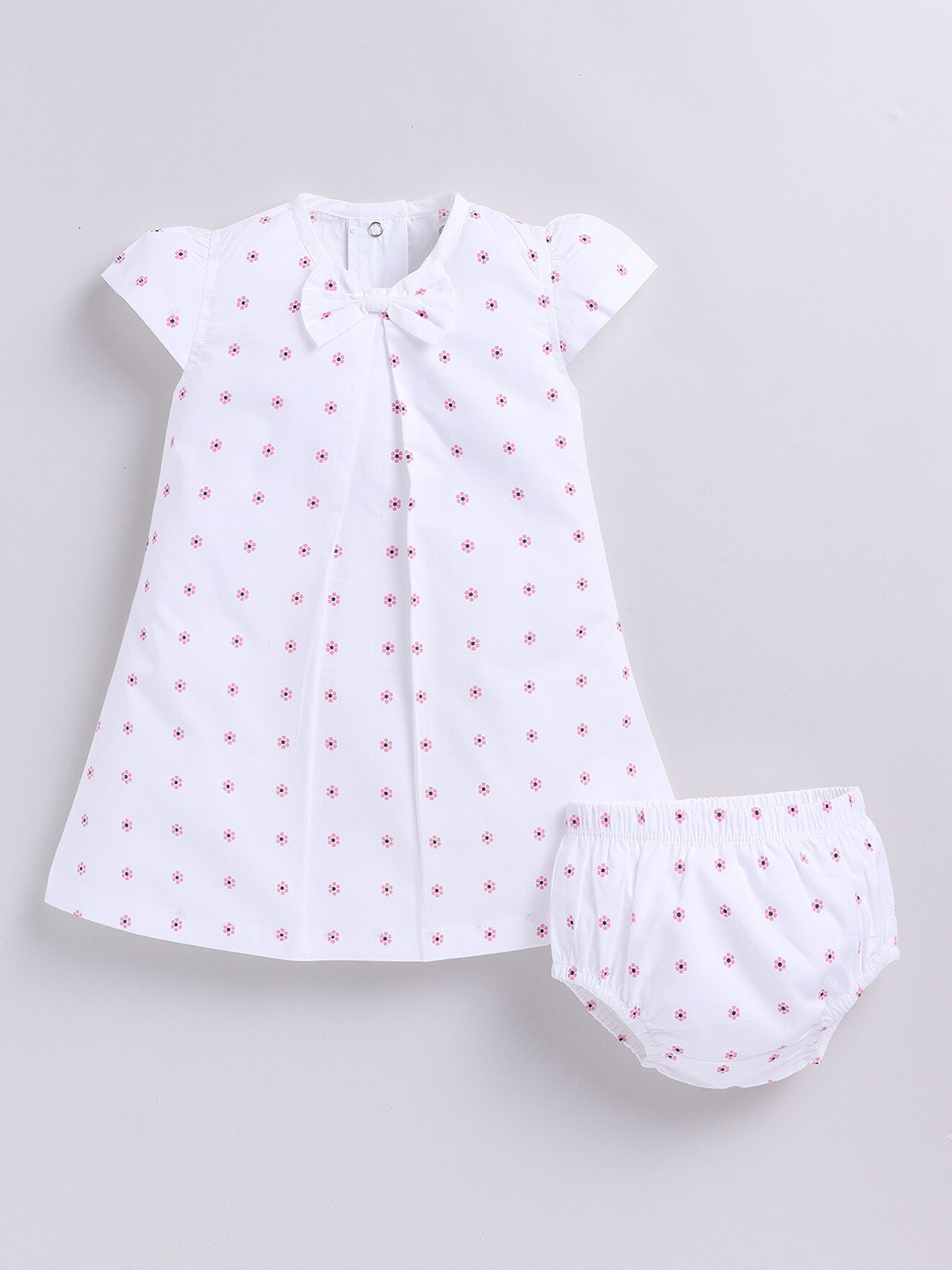 BABY GO Girls Polka Dot Printed Cotton Round Neck Cap Sleeves Fit & Flare Dress With Panty