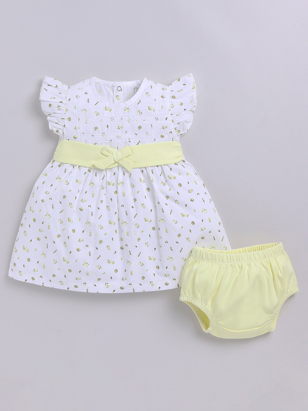 BABY GO Girls Floral Print Cotton Round Neck Flutter Sleeve Fit & Flare Dress With Panty