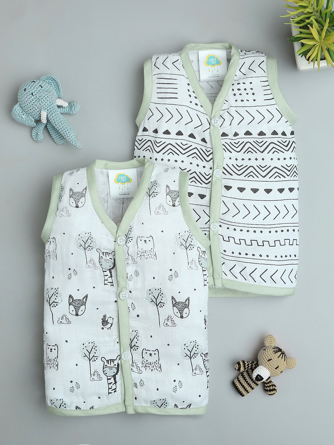 Fancy Fluff Infants Pack Of 2 Printed Bamboo Muslin Jhablas