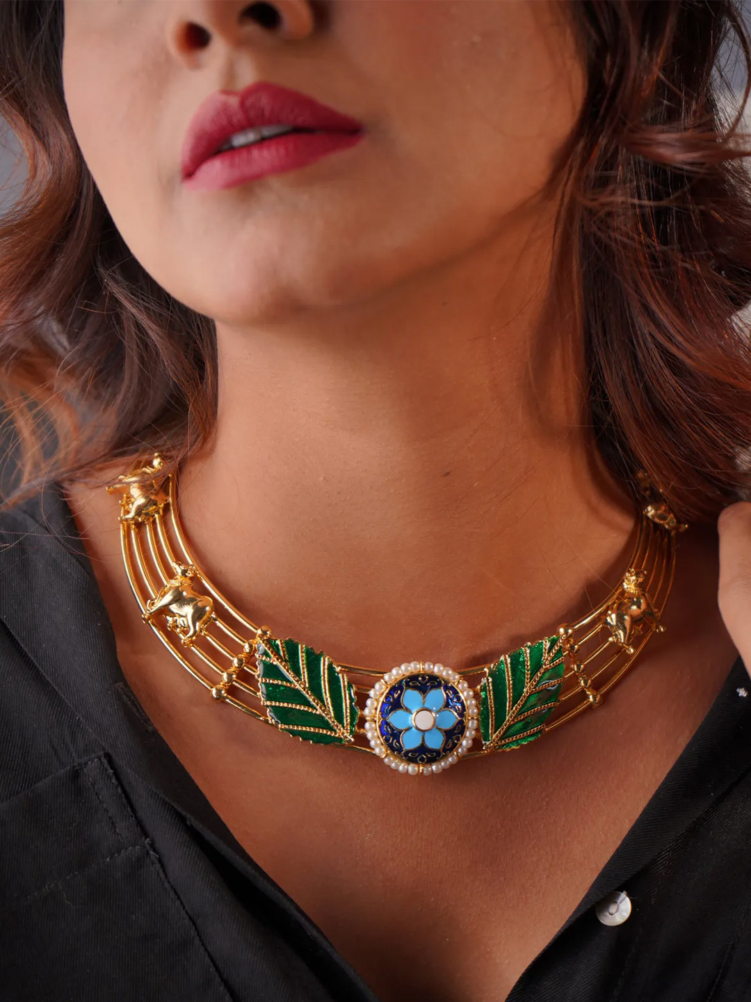 Binnis Wardrobe Gold-Plated Anti-Tarnish Antique Choker Necklace