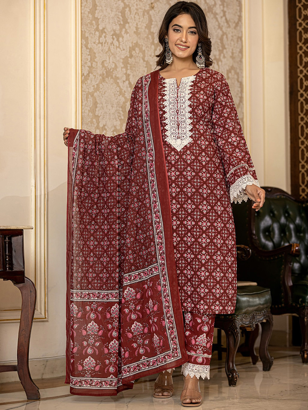 Yufta Floral Printed Pure CottonRegular Style Kurta with Trouser & Dupatta