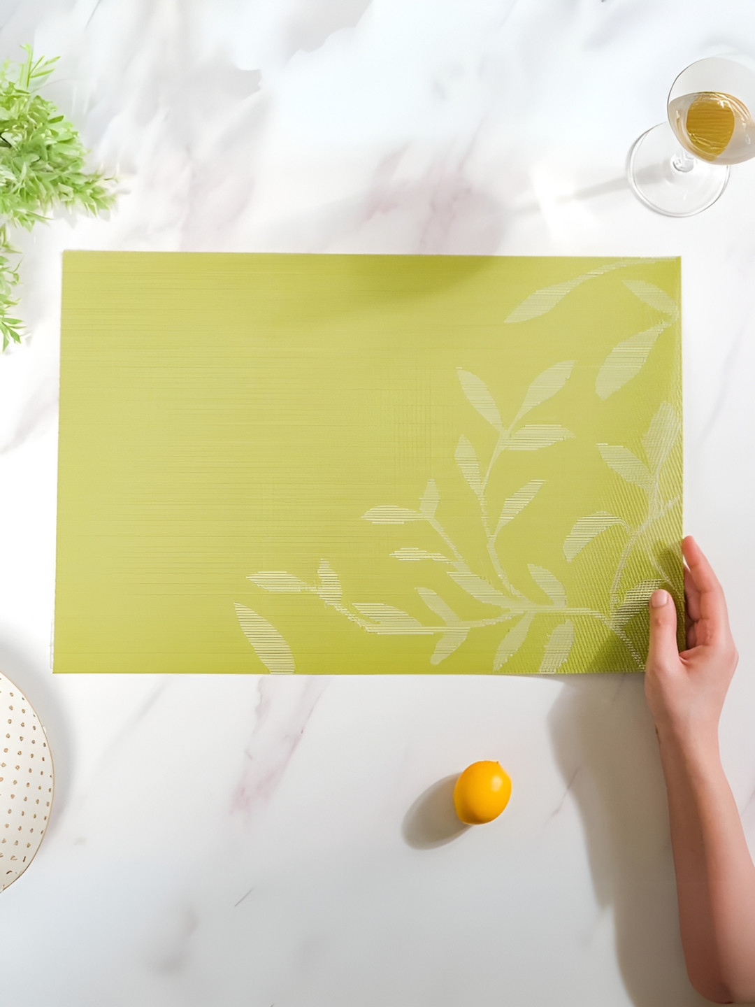 UniKart Green 10 Pieces Self-Designed Non-Fading Table Placemats