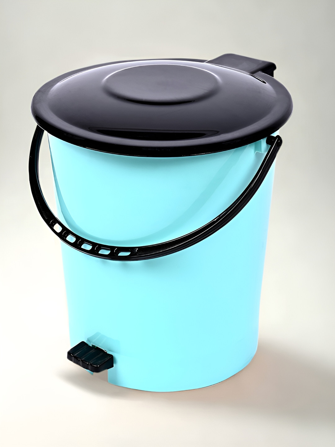 Kuber Industries Green & Black Pedal Dust Bins 10 L