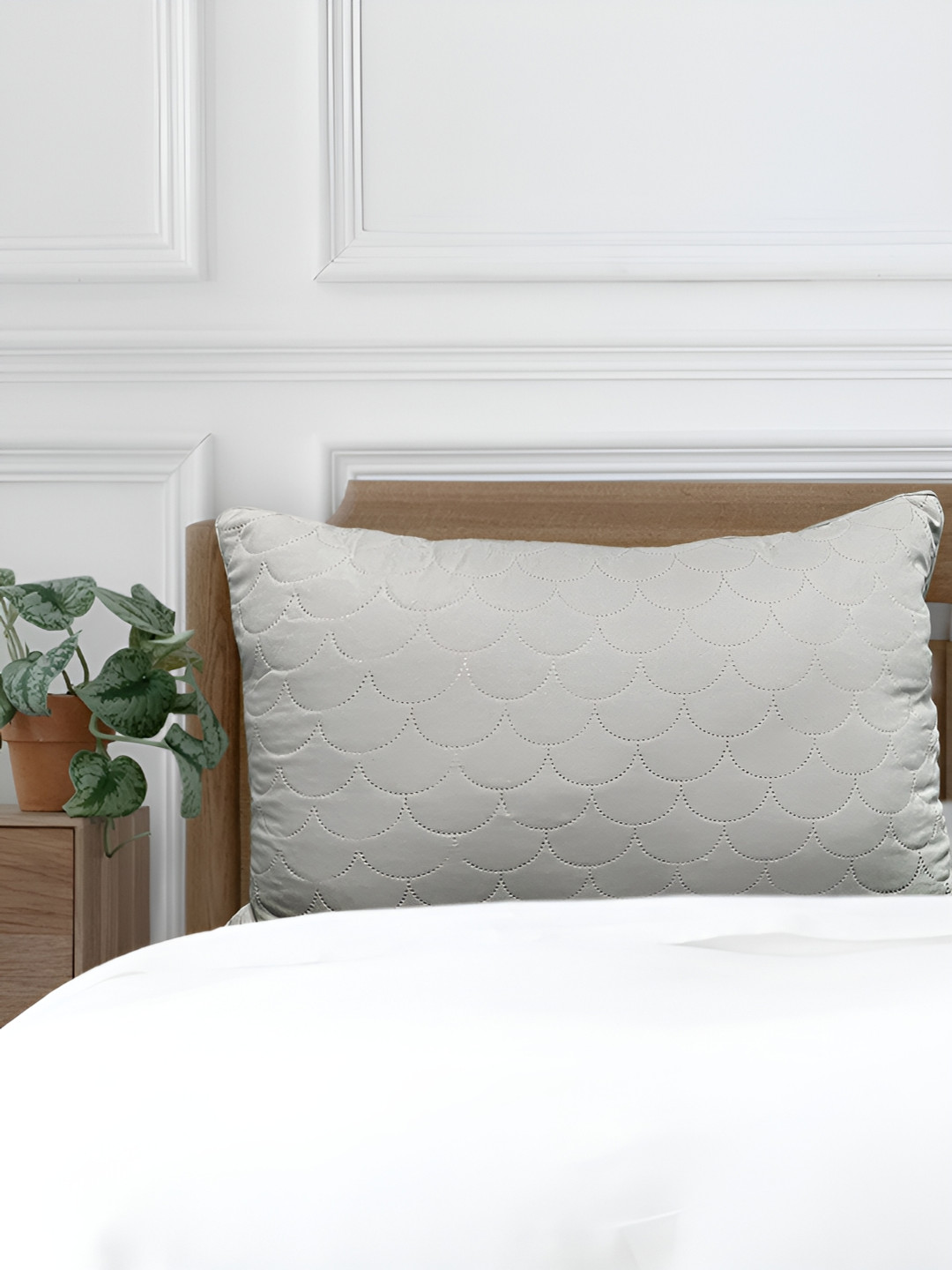 Sassoon Grey Fibre Filled Lightweight Sleep Pillow