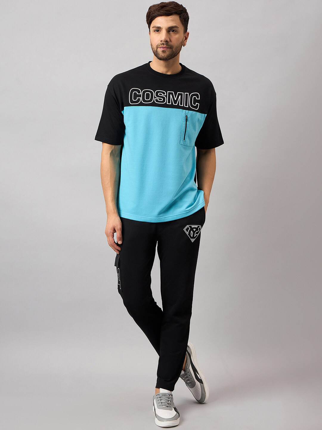 Club York Printed T-Shirt & Joggers