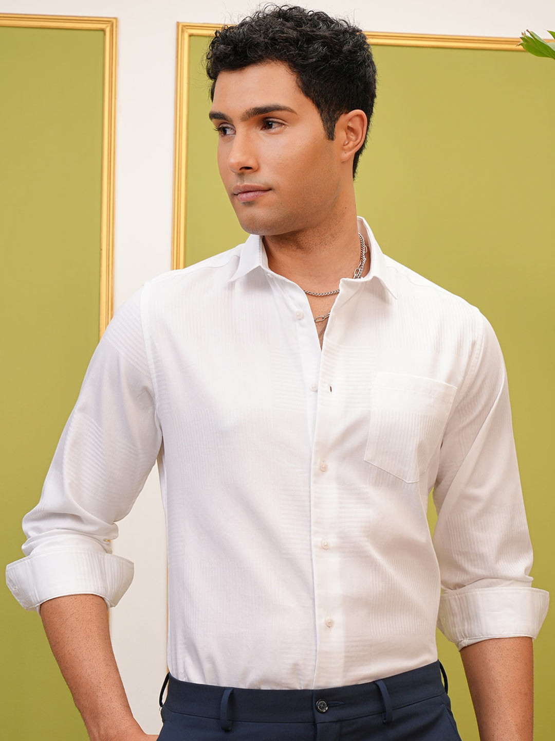 LOCOMOTIVE Luxe White Dobby Textured Occasion Shirt