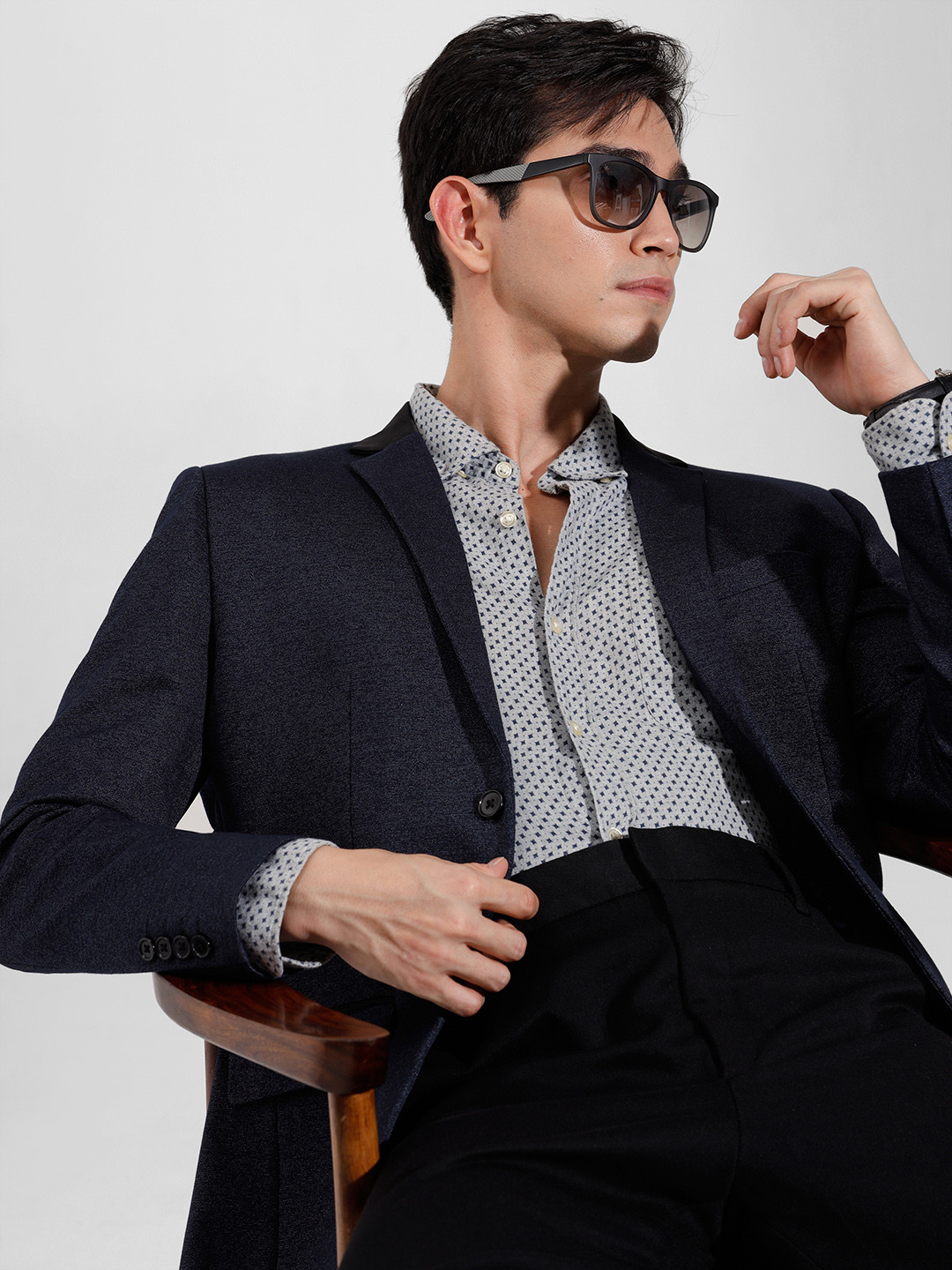 INVICTUS Slim Fit Blazer