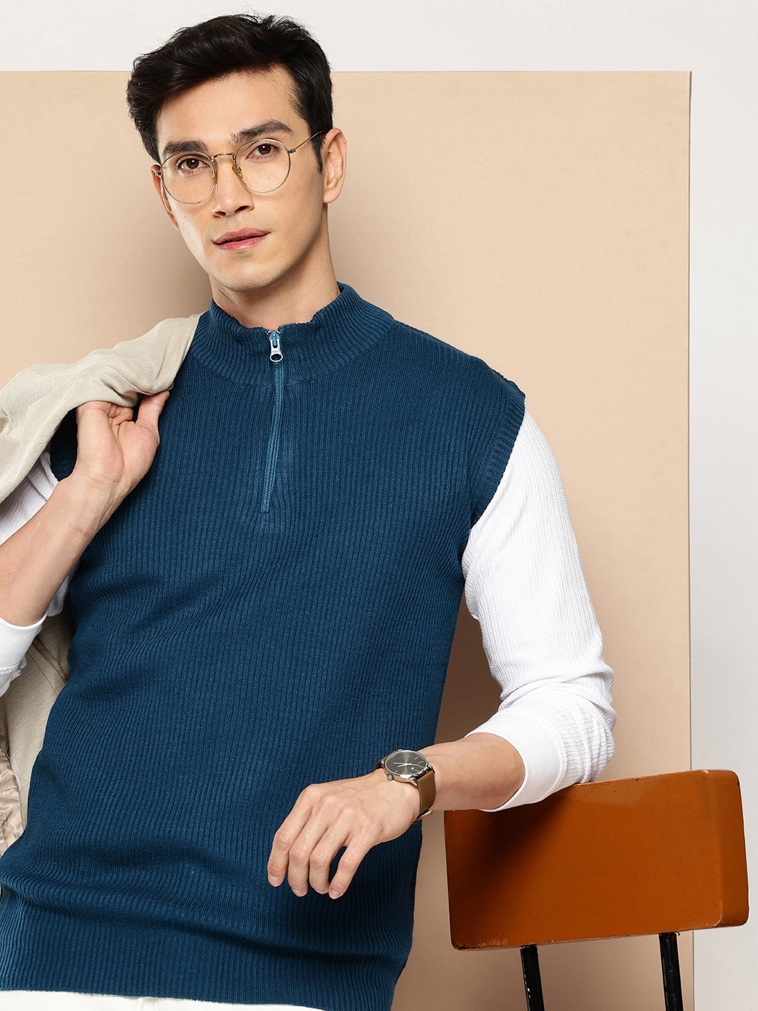 INVICTUS Ribbed High Neck Sweater Vest