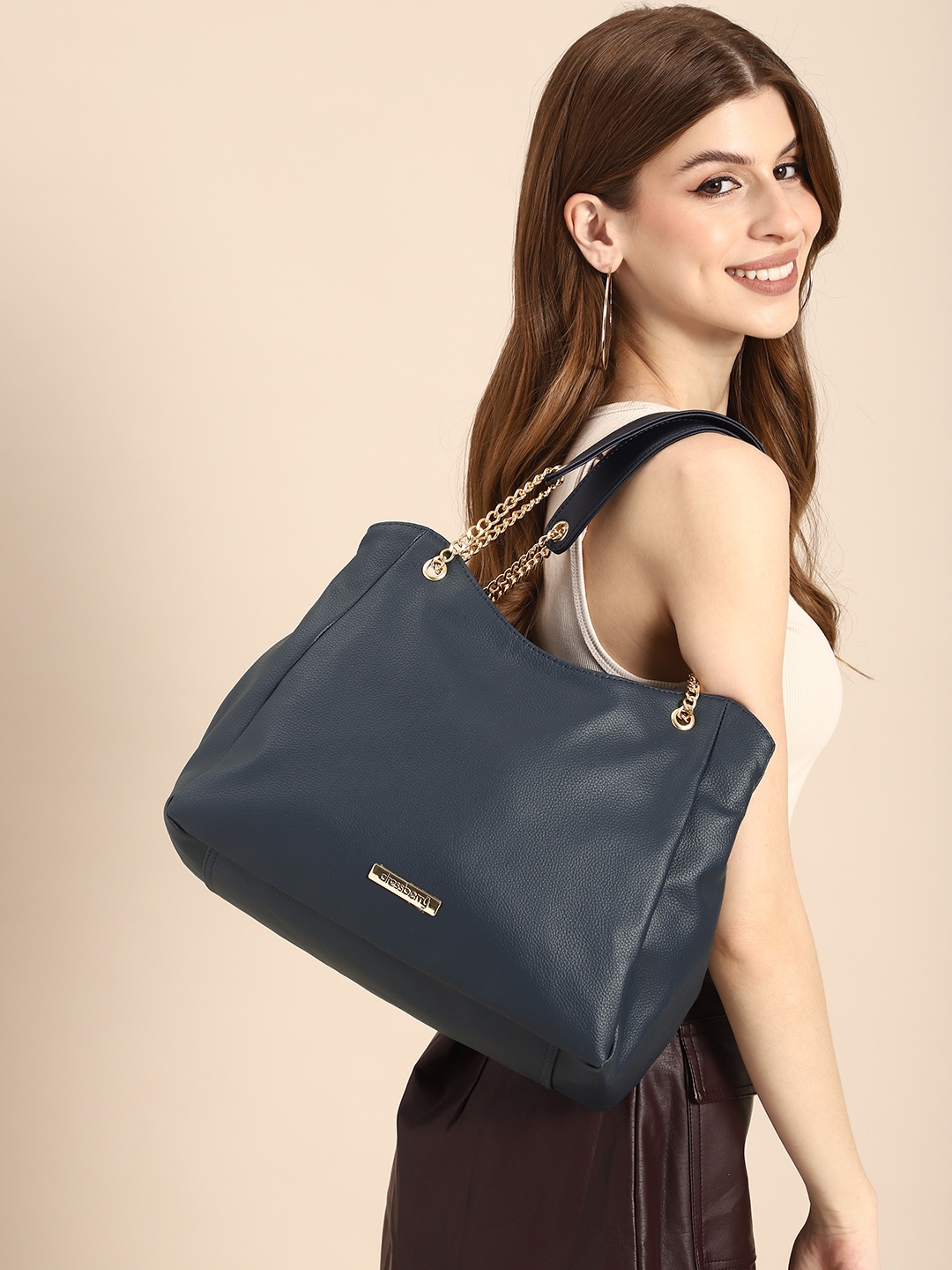 Dressberry tote bags deals