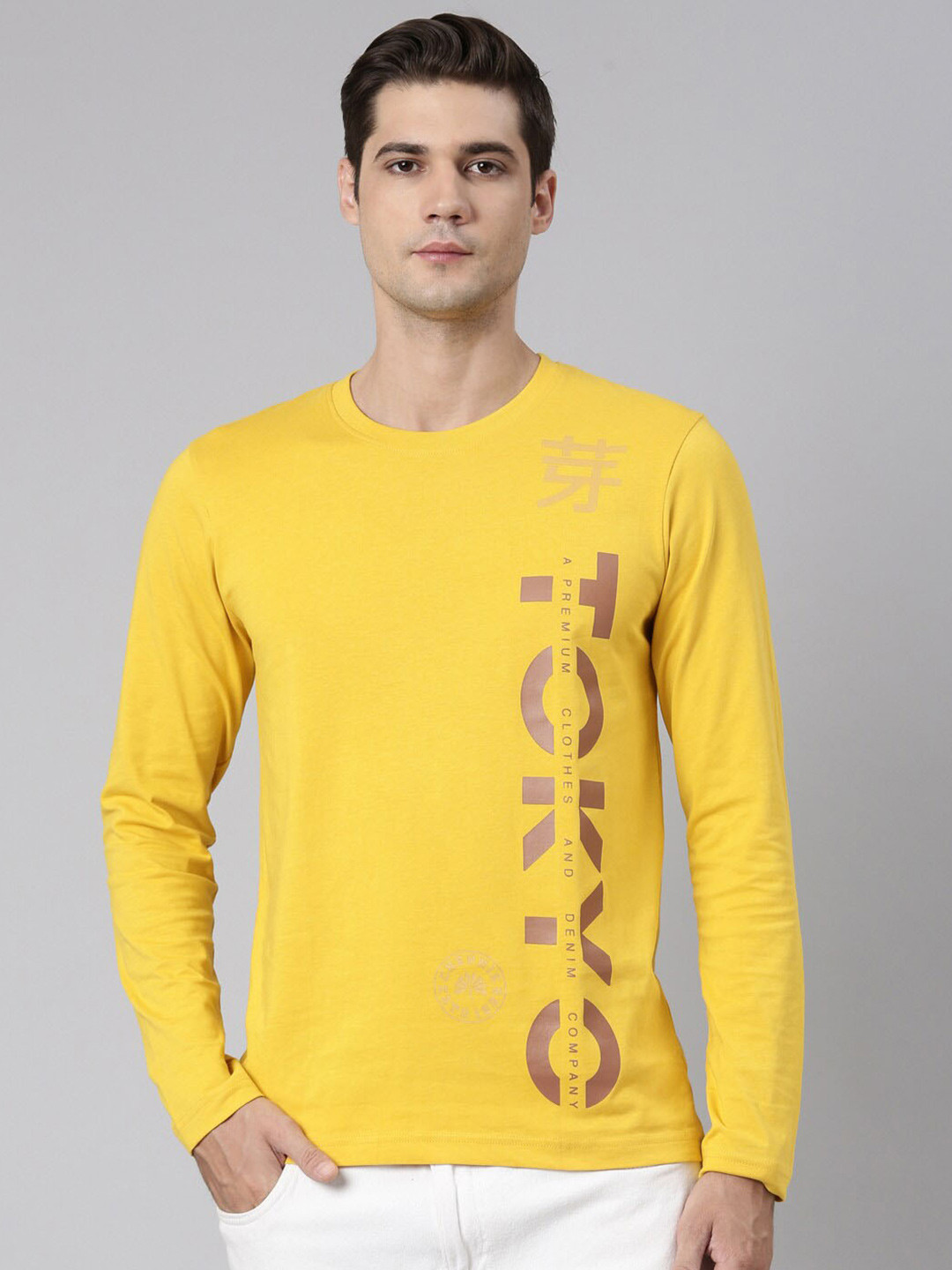 Chennis Typography Printed Long Sleeves Slim Fit Cotton T-shirt