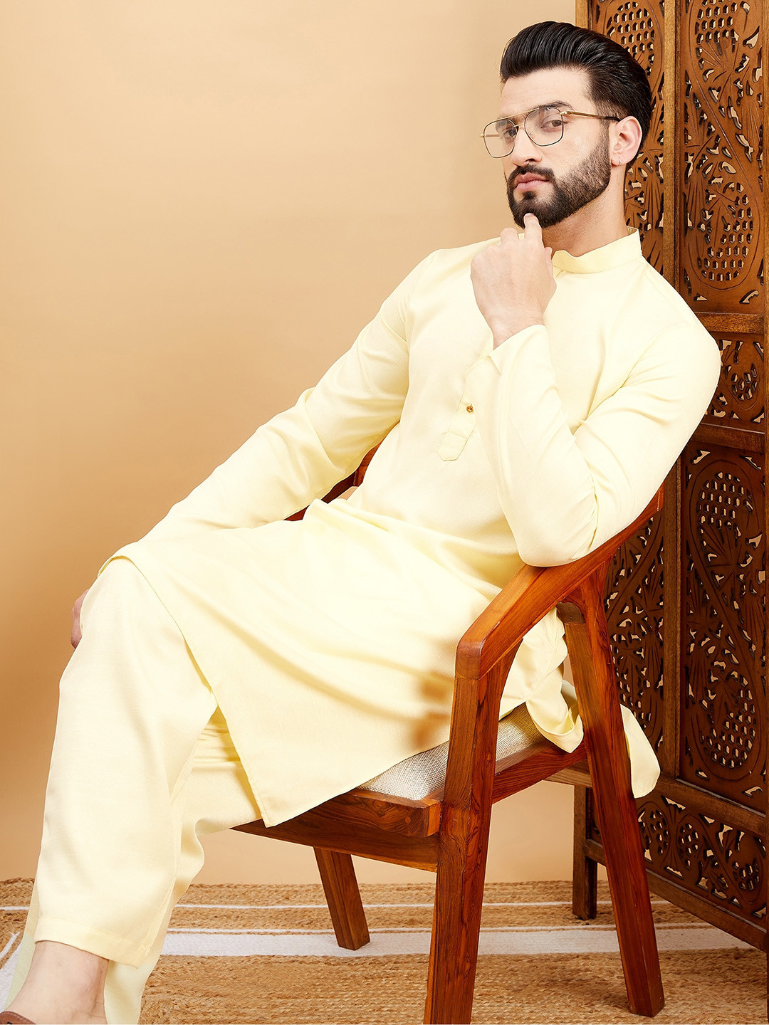 House of Pataudi Yellow Mandarin Collar Knee Length Straight Kurta With Pyjama Set