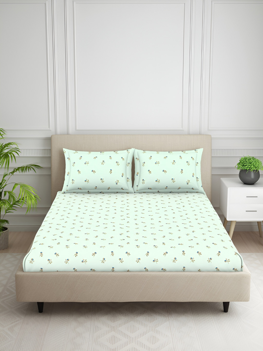 SPACES Ditsy Green Floral Cotton 144 TC Fitted Queen Bedsheet with 2 Pillow Covers-78 x 72 inches