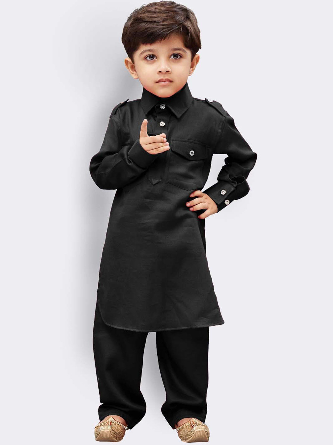 VASTRAMAY Boys Long Sleeves Kurta with Pyjamas