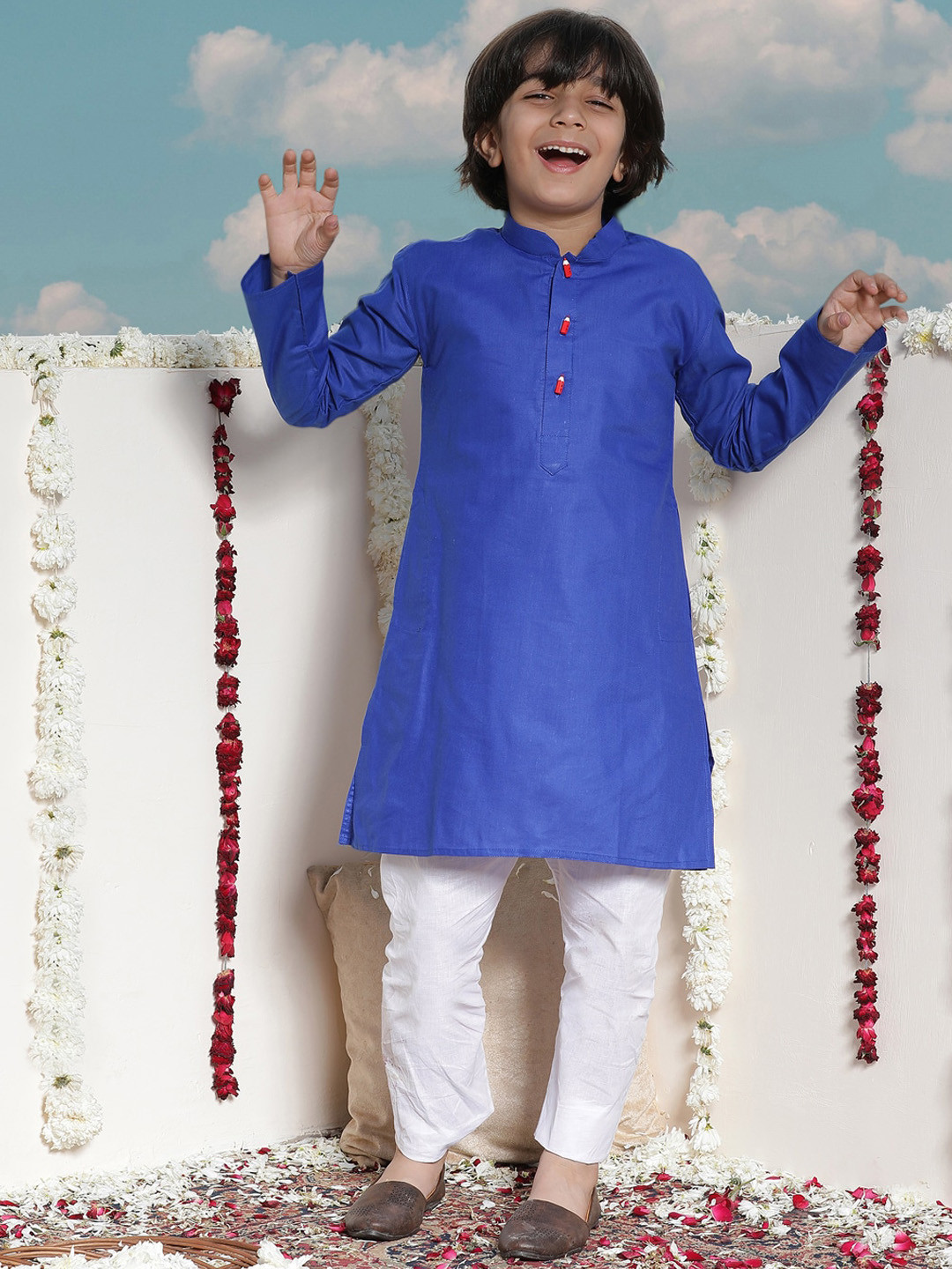 VASTRAMAY Boys Long Sleeves Kurta with Pyjamas