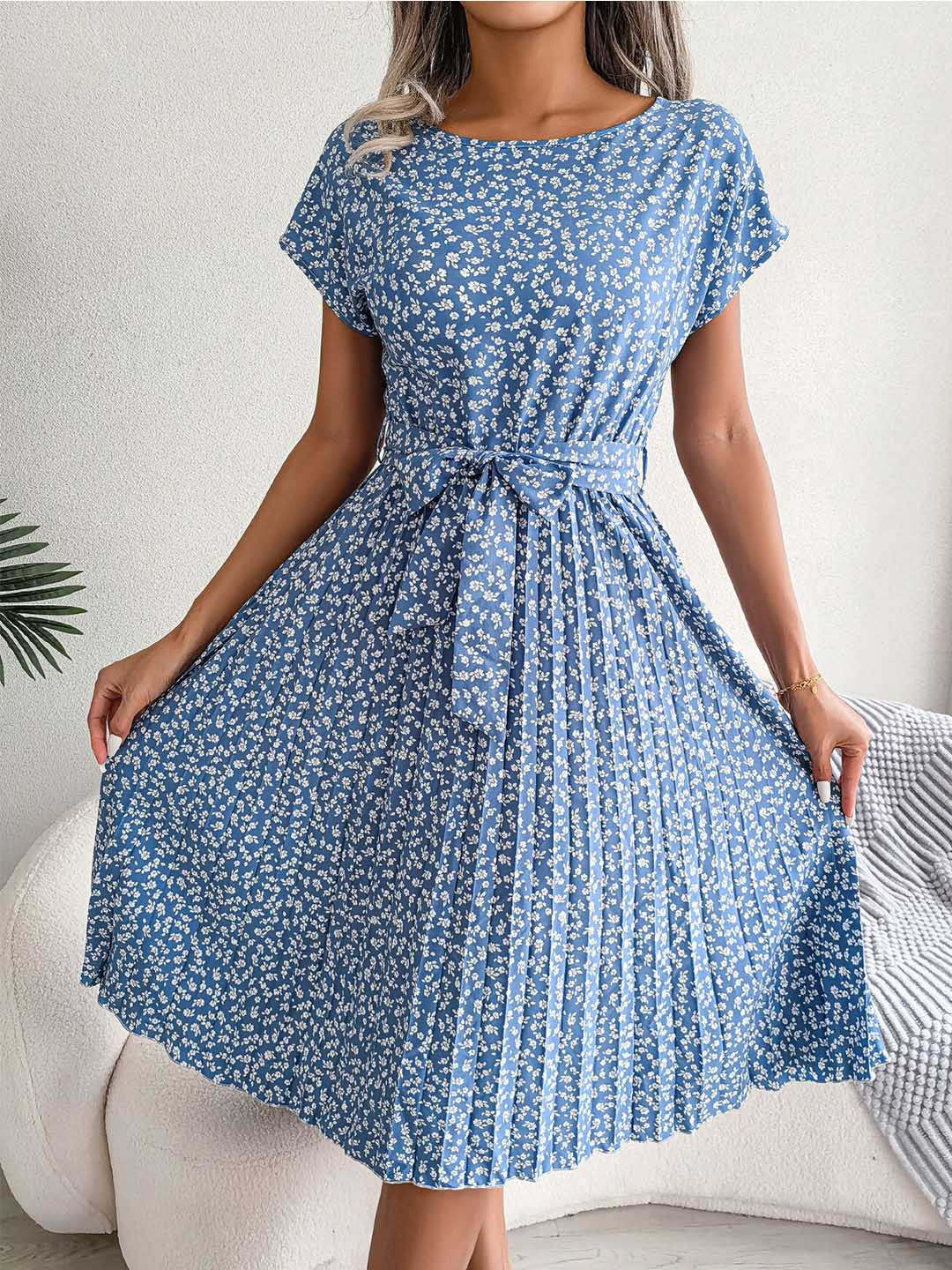 Mast & Harbour Floral Printed A-Line Midi Dress