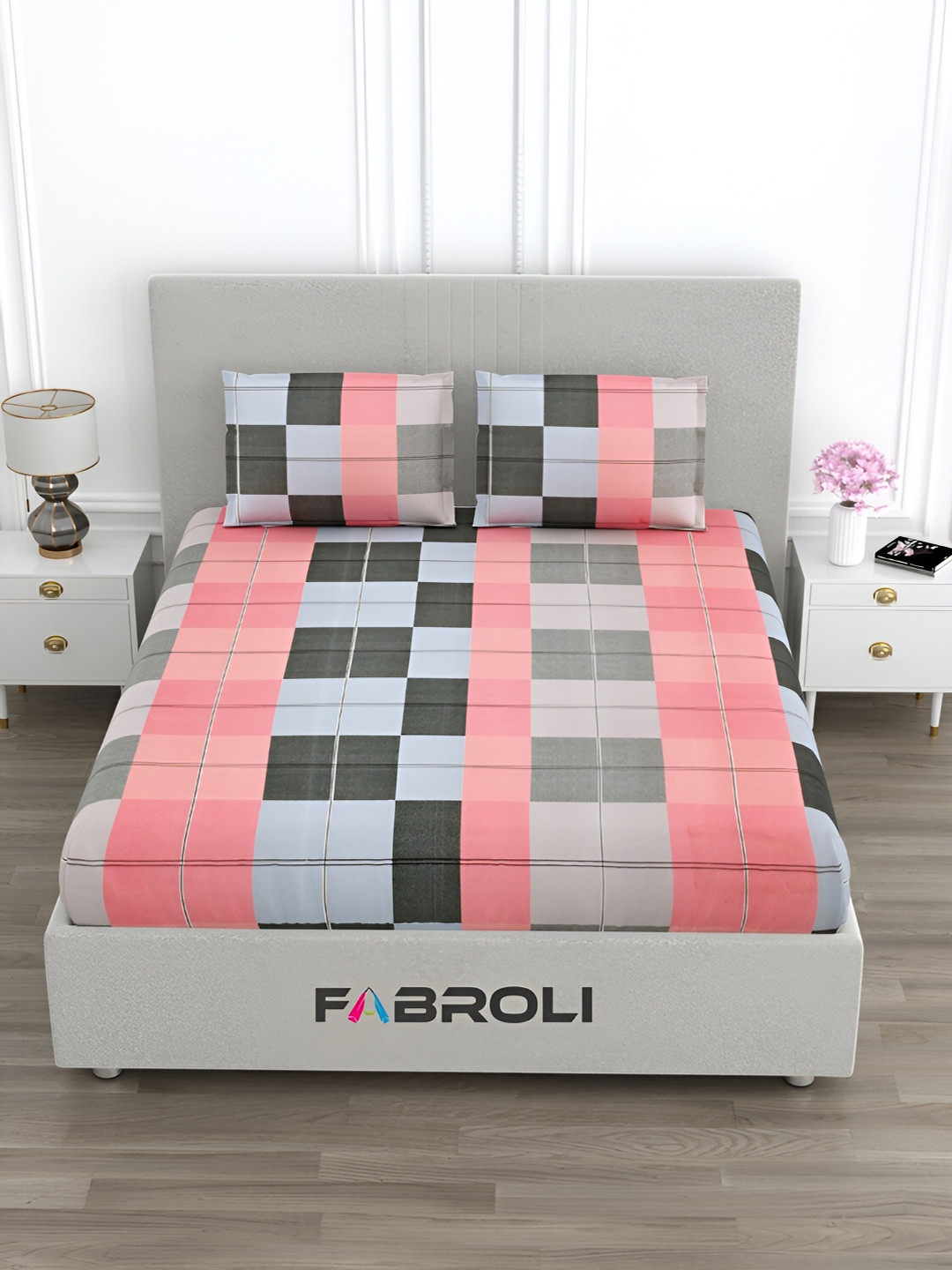 FABROLI Red Geometric Cotton 300 TC Queen Fine Bedsheet with 2 Pillow Covers-254 x 227 cm