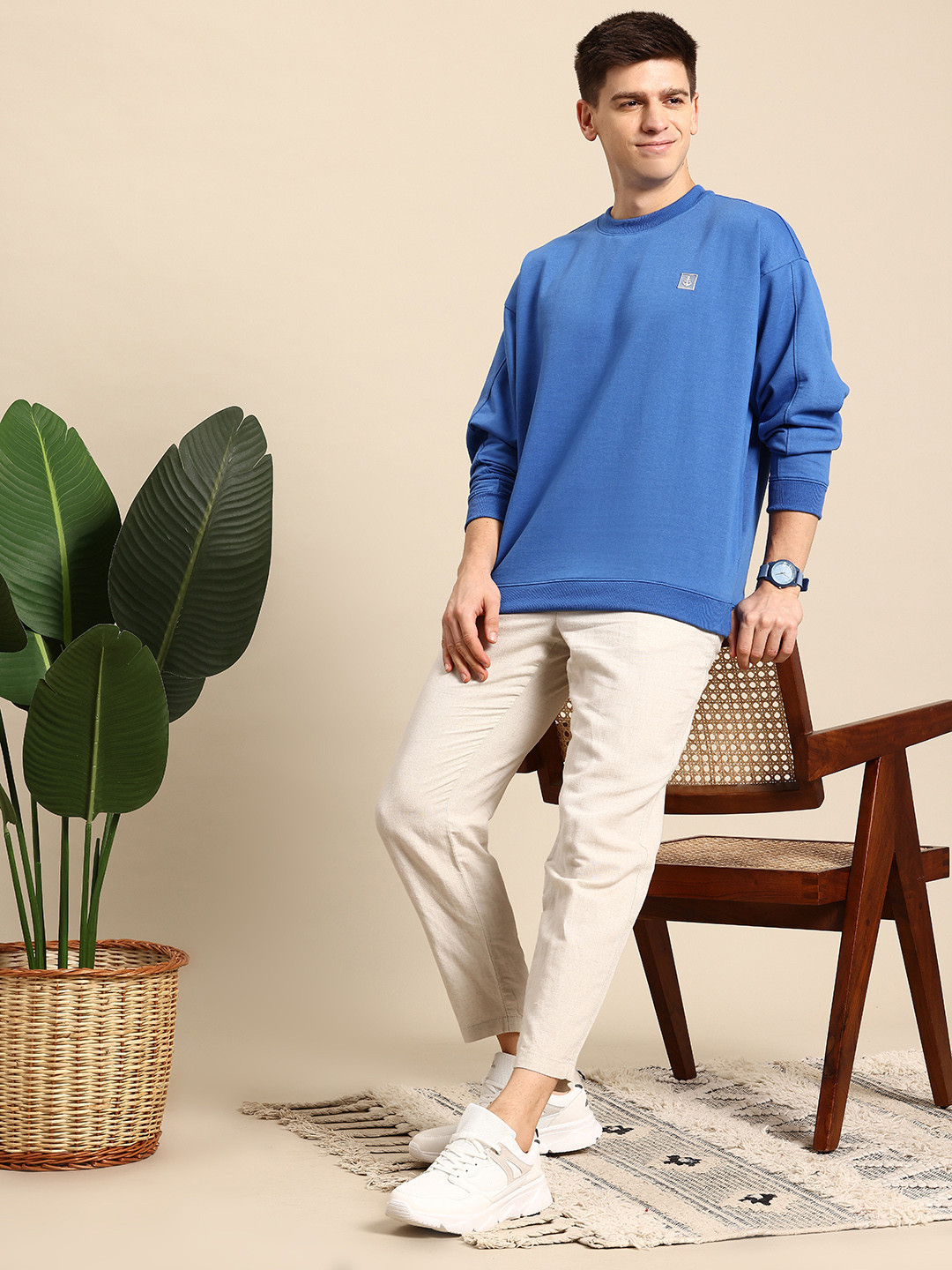 Mast & Harbour Men Solid Oversized Sweatshirt