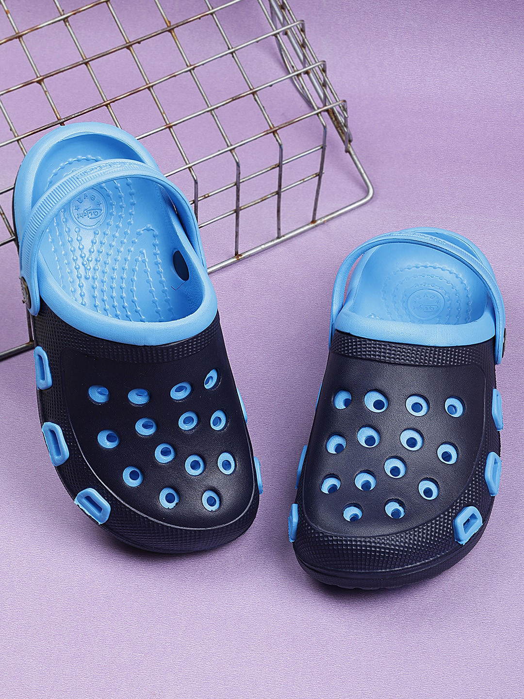 PASSION PETALS Kids Colourblocked Water Repellent Upper Clogs