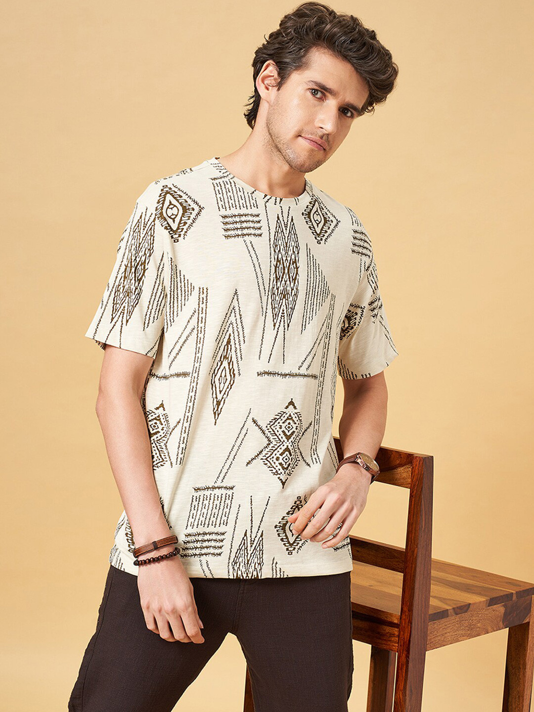 7 Alt by Pantaloons Relaxed Fit Abstract Printed Cotton T-shirt