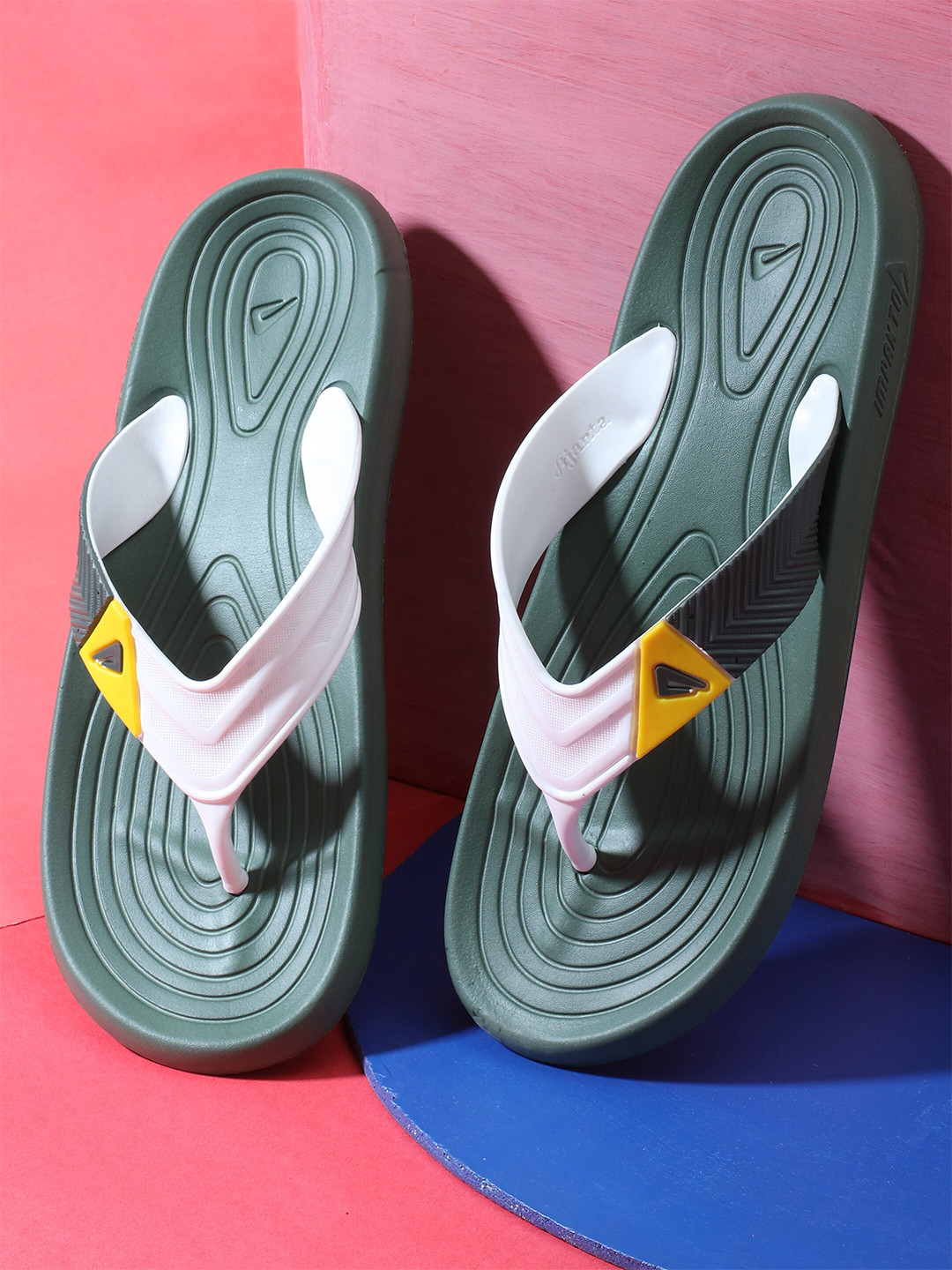 IMPAKTO Men Colourblocked Slide Sync Thong Flip-Flops