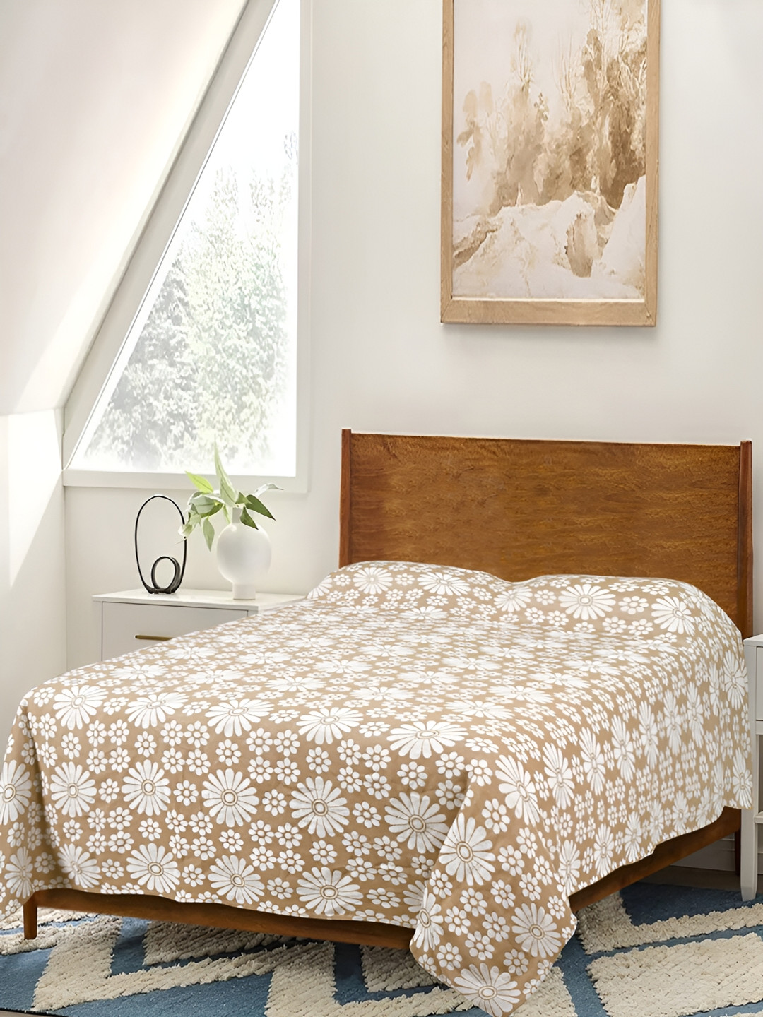 Saral Home Chitki Beige Floral Cotton 210 TC Queen Fine Bedsheet with 2 Pillow Covers-90 x 39 inches