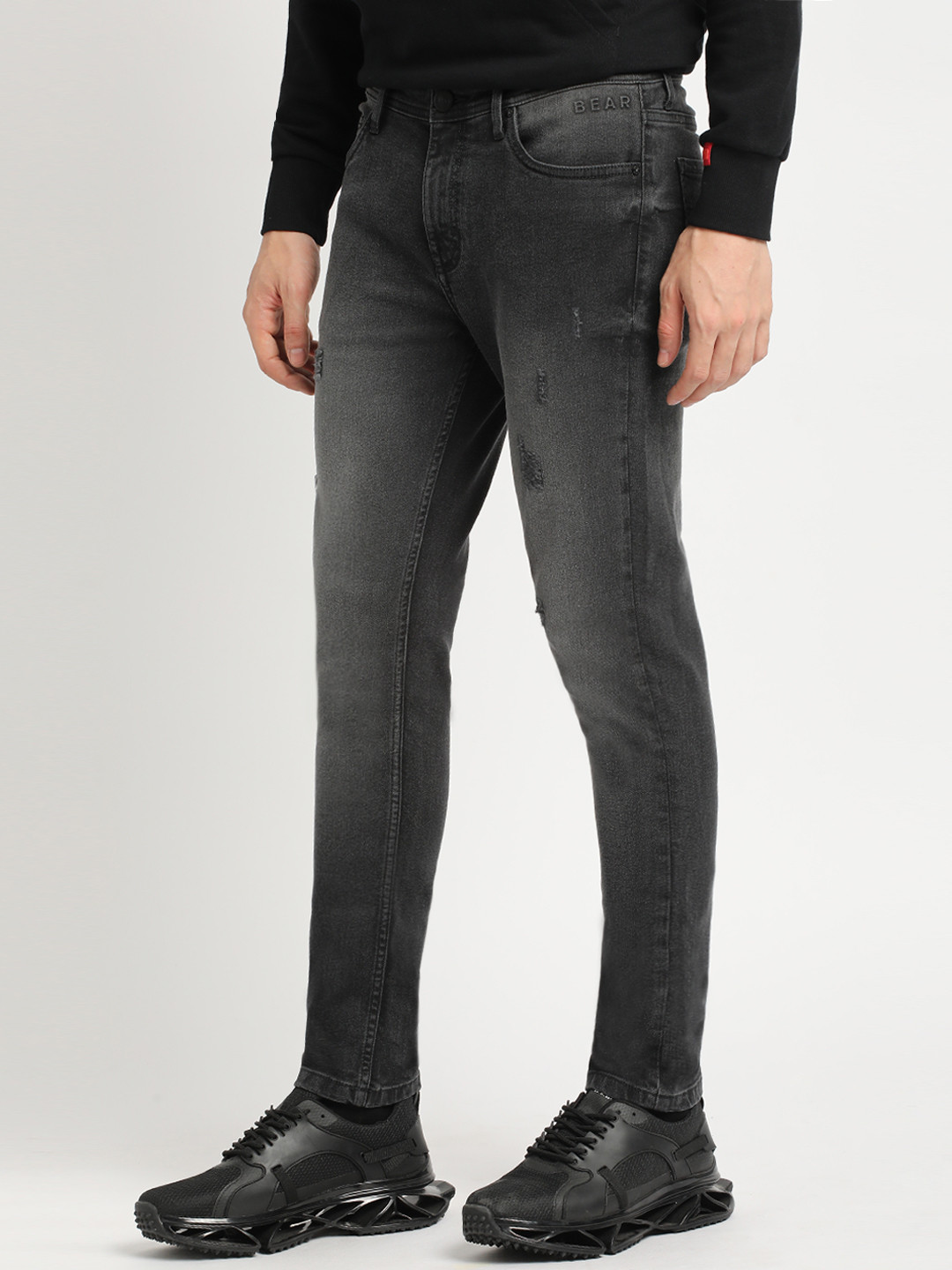 THE BEAR HOUSE Men Slim Fit Mildly Distressed Heavy Fade Stretchable Jeans