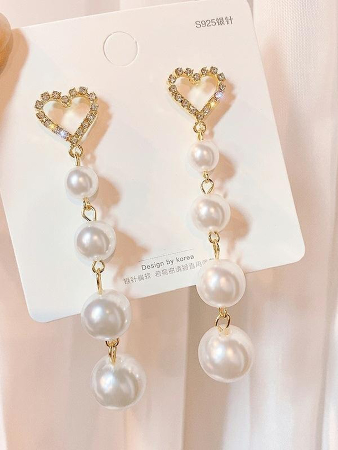 Pinapes Gold-Plated Heart Shaped Drop Earrings