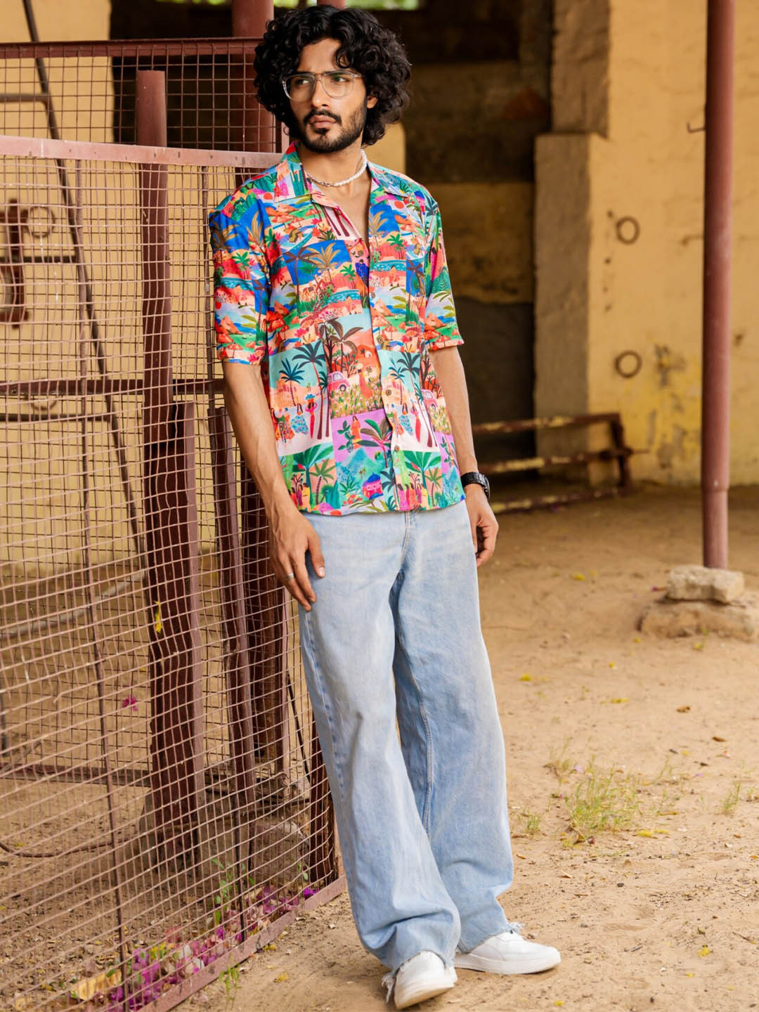 Firangi Yarn Abstract Printed Spread Collar Short Sleeves Casual Shirt