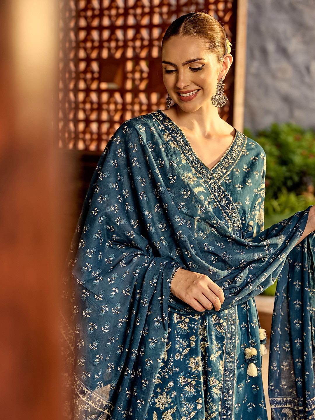 ISHIN Indigo Floral printed angrakha tie-up kurta with pants and printed dupatta