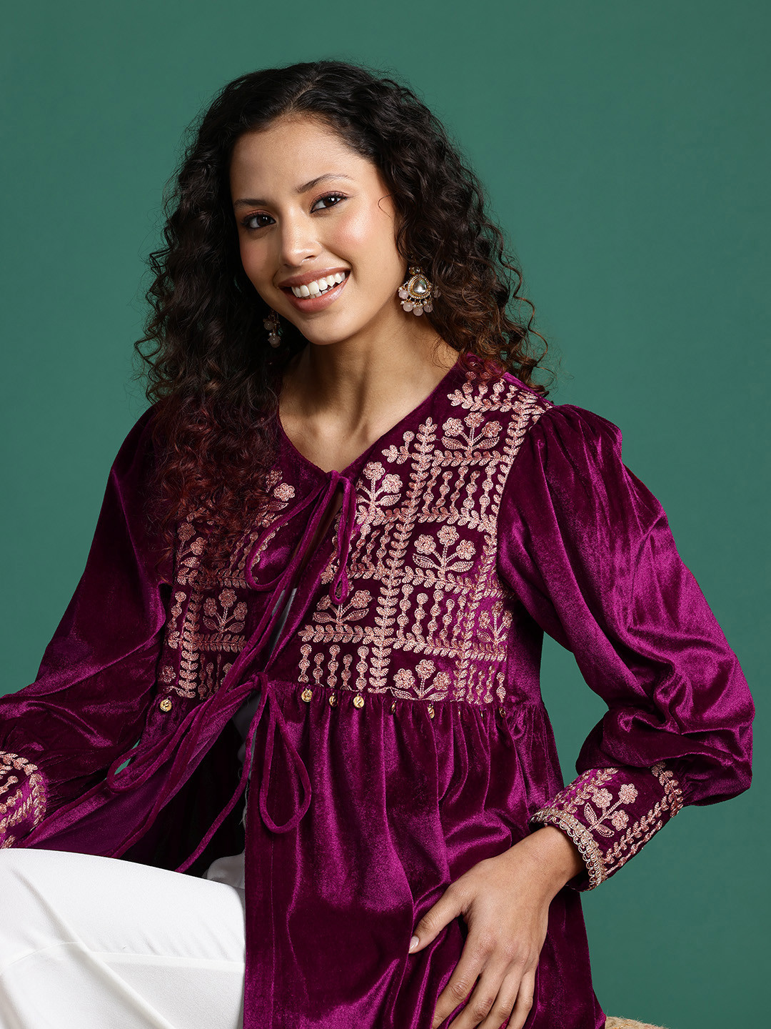 Sangria Embroidered Embellished Detail Velvet Ethnic Jacket