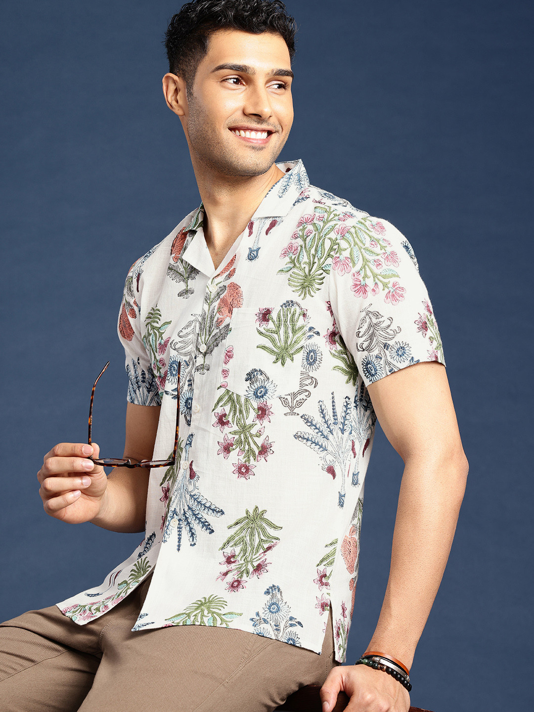 Taavi Indie Floral Printed Pure Cotton Sanganeri Folk Casual Shirt