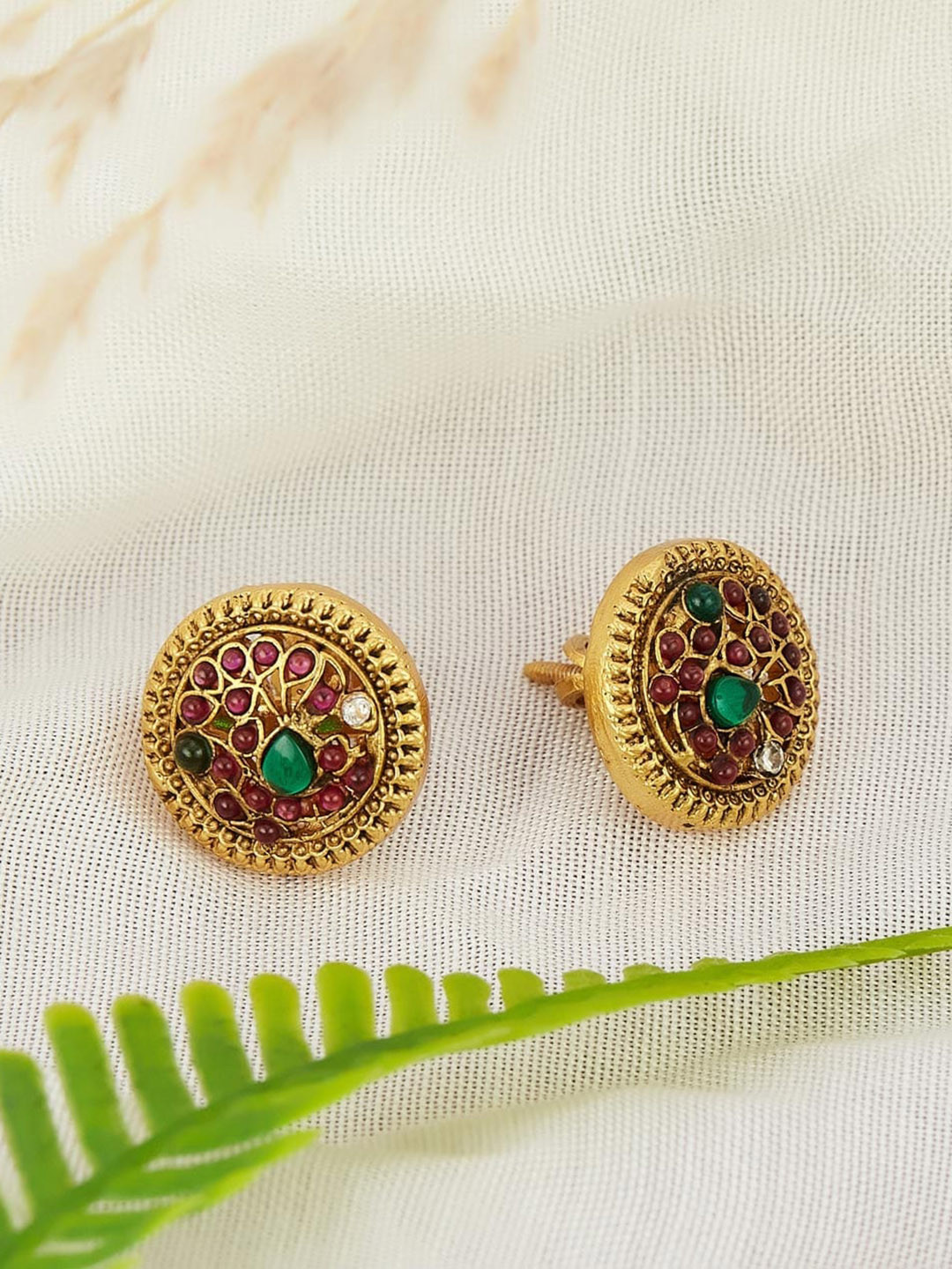 Fabindia Artificial Stones Silver Studs Earrings