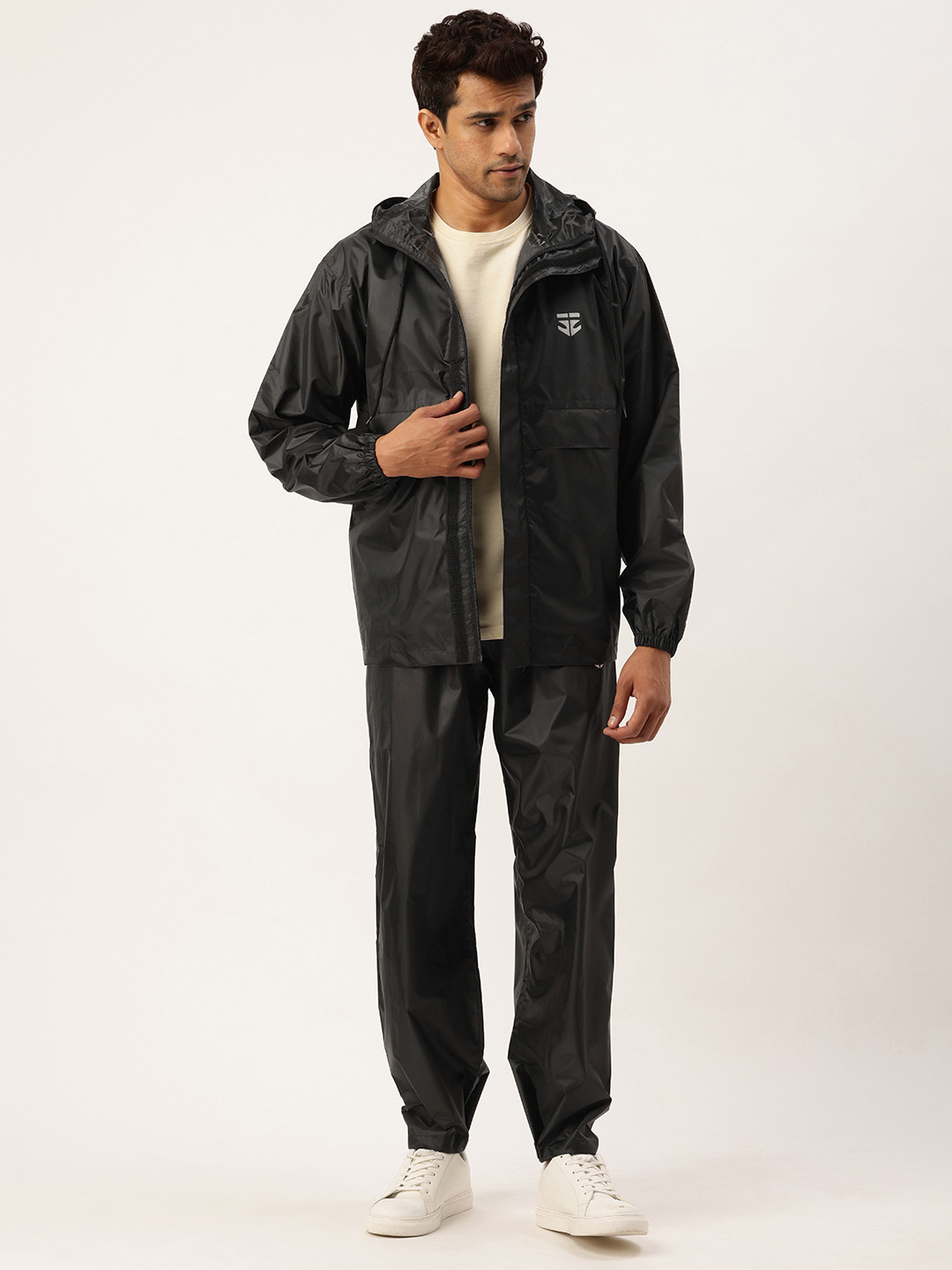 Sports52 wear Men Comfort Fit Light Weight Rain Suit With Pouch