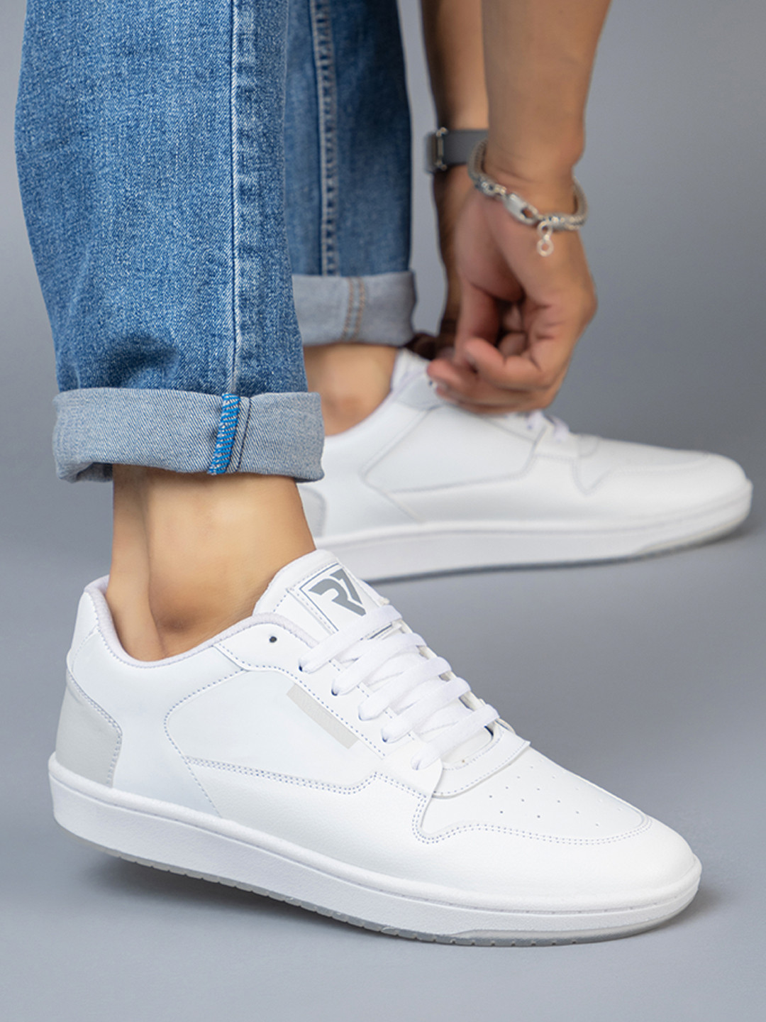 RUN SEVEN Men Perforations Lightweight Comfort Insole Lace-Up Trekking Shoes