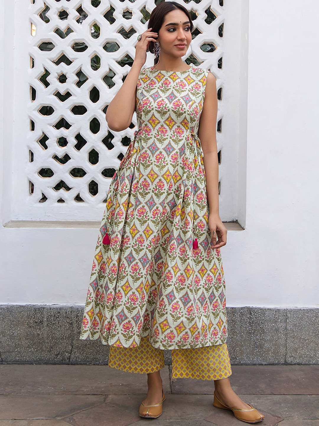 Janasya Women's Multicolor Pure Cotton Ethnic Motifs A-line Kurta Set