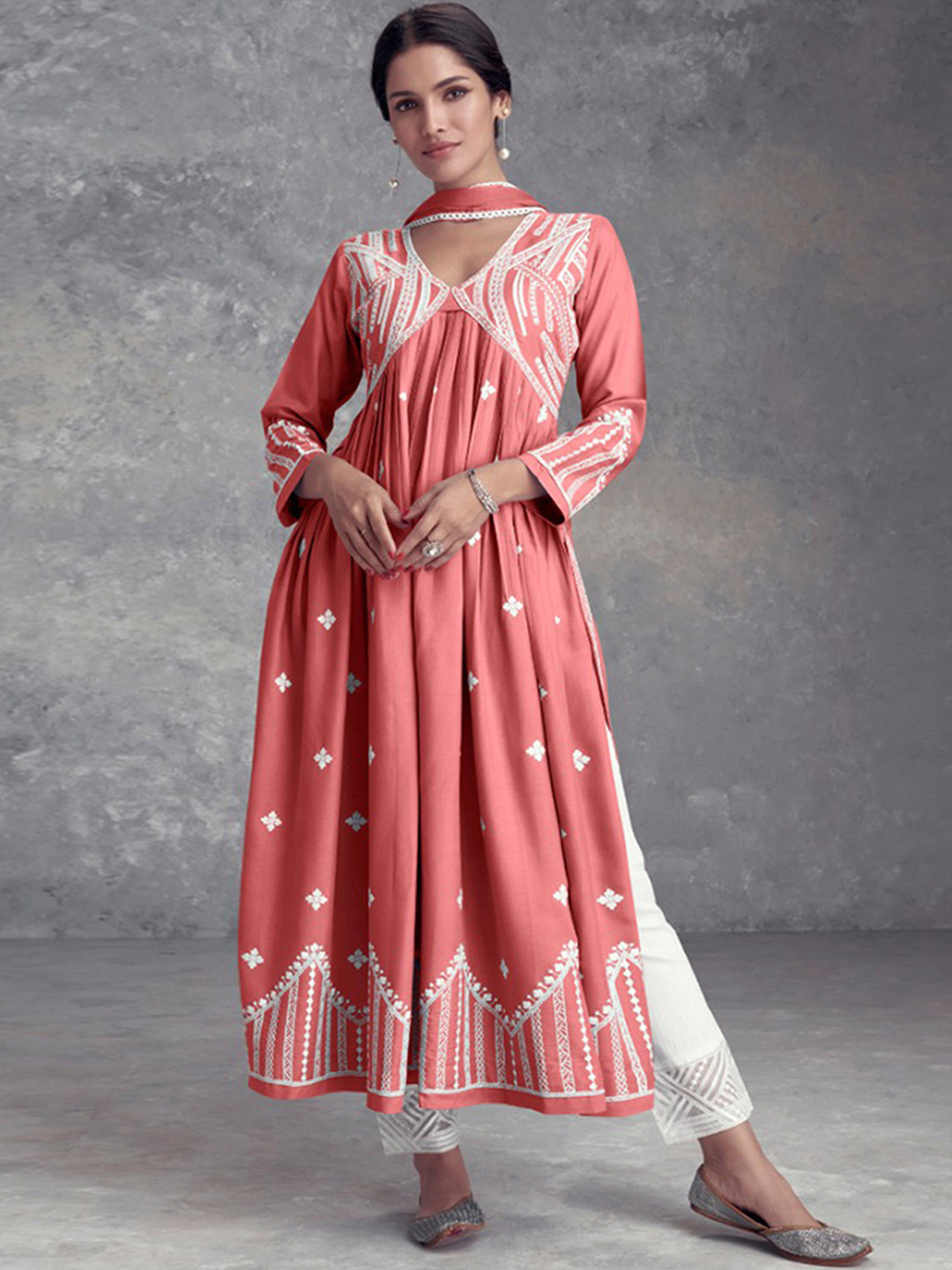 Peachmode Floral Lucknowi Embroidered A-Line Kurta with Trousers & With Dupatta