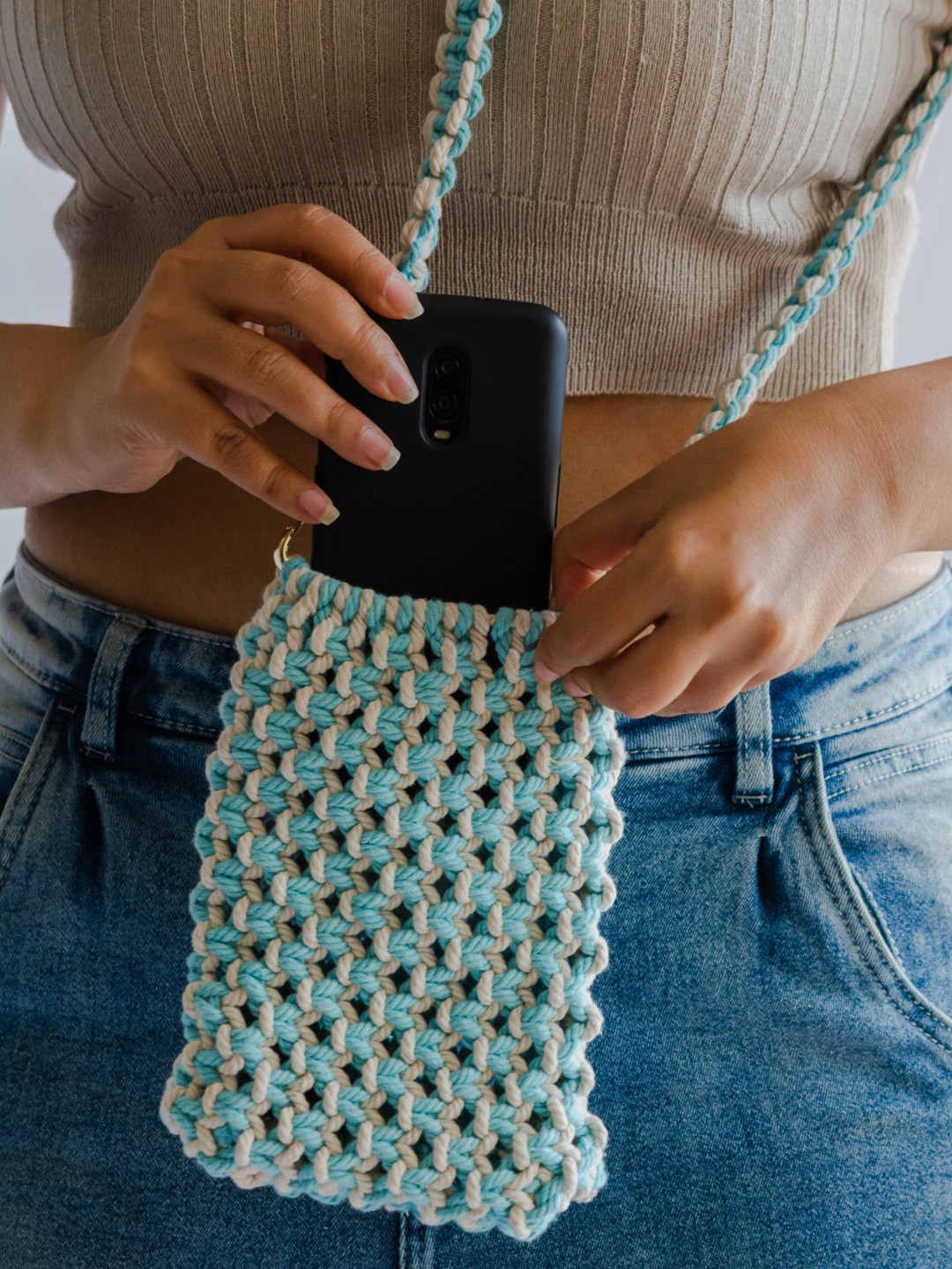 DECORDILL Self Design Knotted Crossbody Mobile Bag