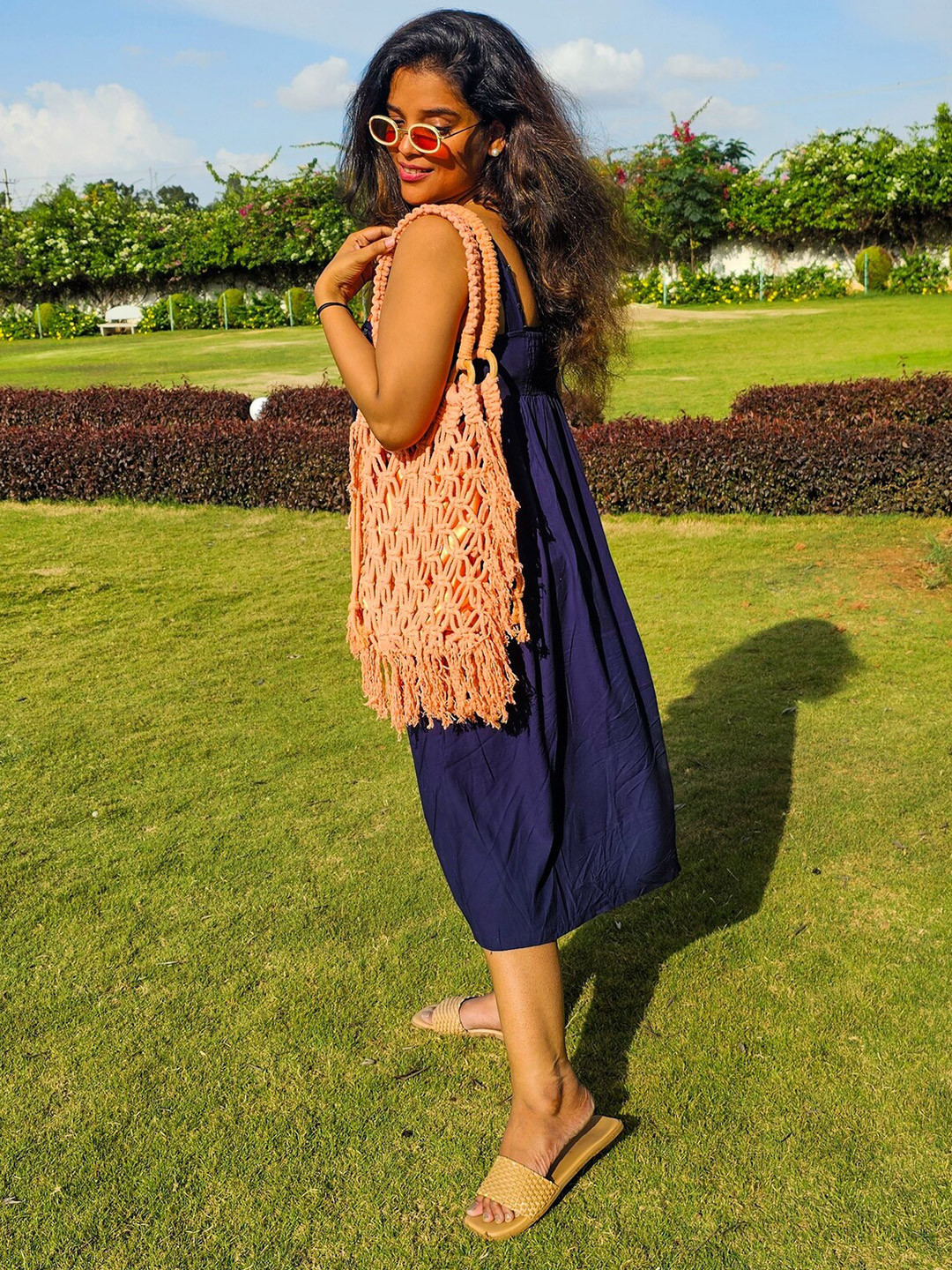 DECORDILL Hand-Knotted Fringe Tote Bag