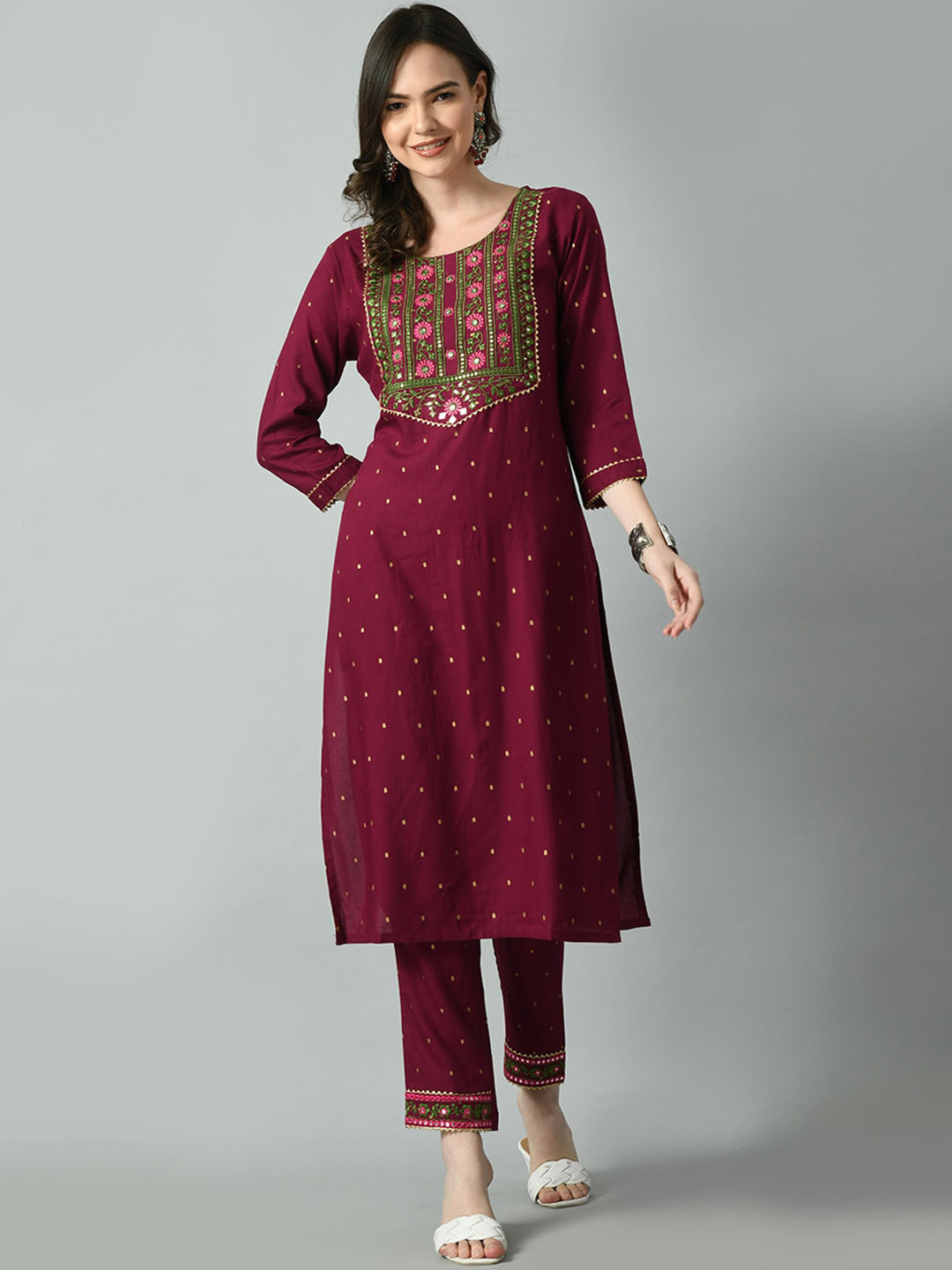 VIDHANI Floral Printed Regular Thread Work Kurta with Trousers & With Dupatta
