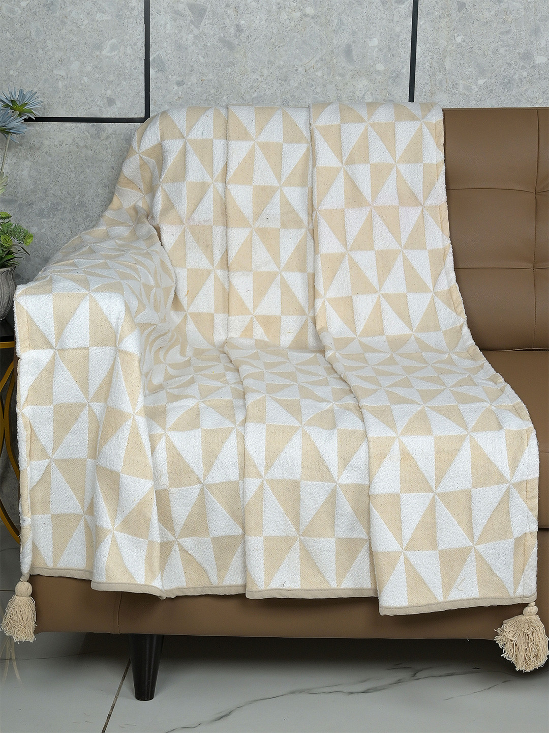 Saral Home White & Beige Geometric Textured Sofa Throw