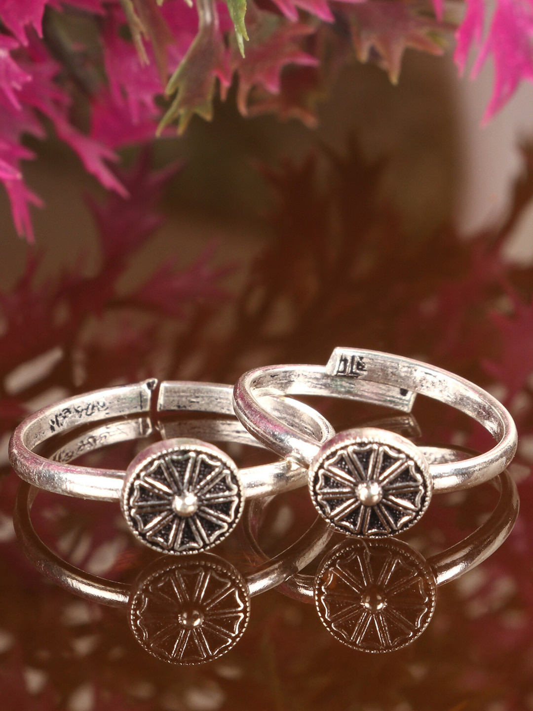 Silver Chest Set of 2 Silver Plated 925 Sterling Silver Toe Rings