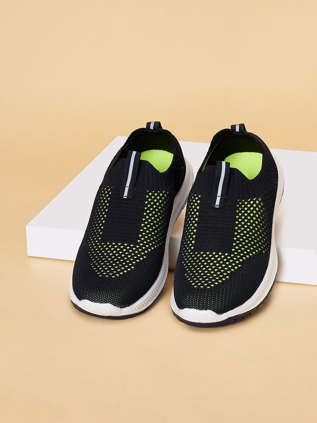 Pantaloons Junior Boys Textured Slip-On Sneakers