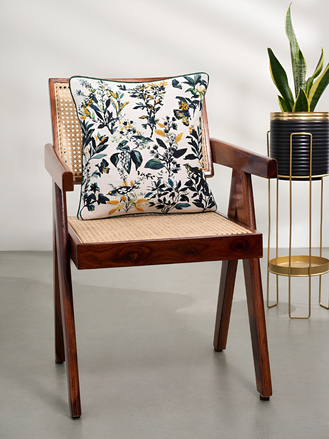 Living scapes by Pantaloons Floral Cotton Breathable Square Cushion Cover - 15.7x15.7In