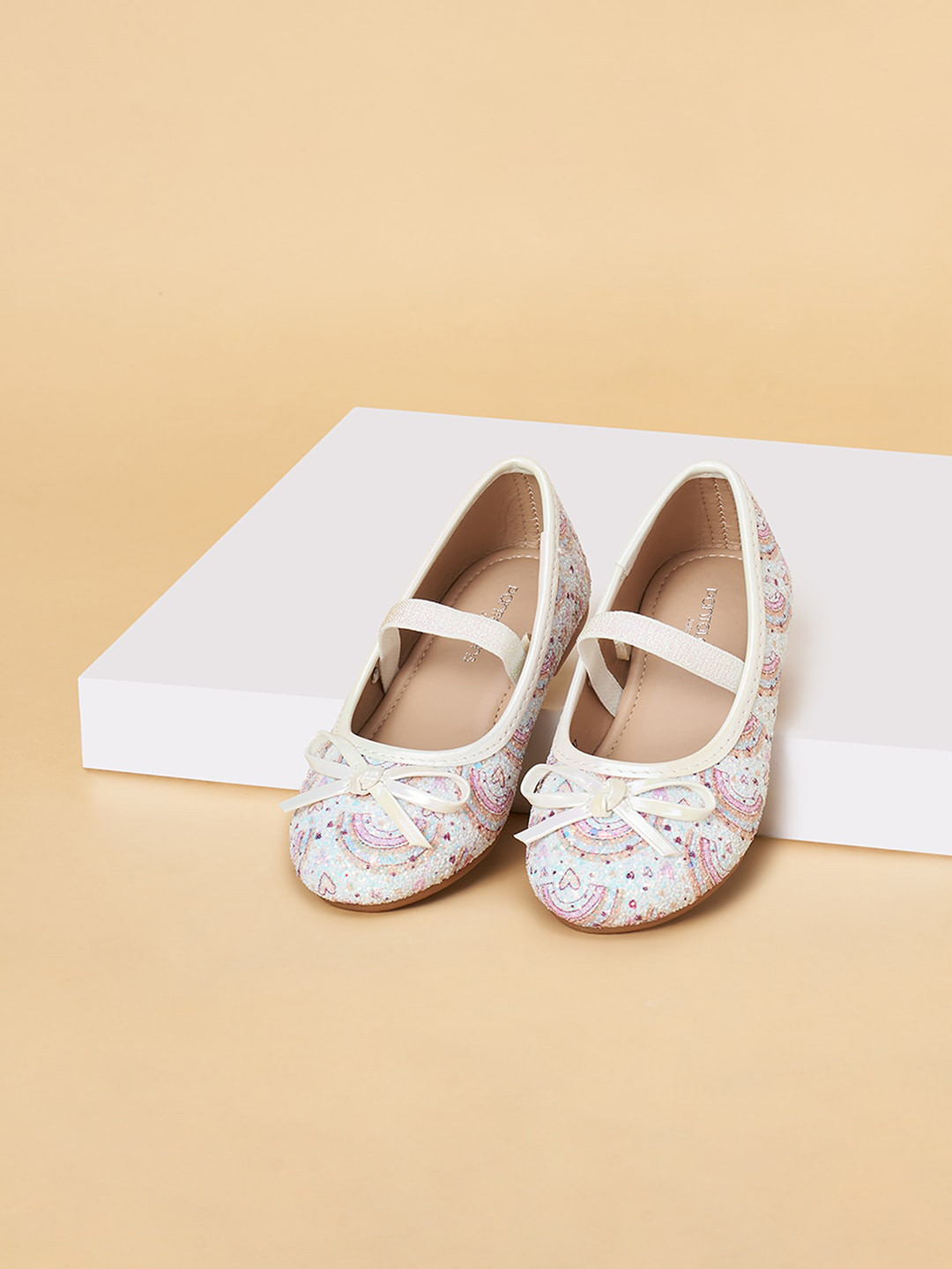 Pantaloons Junior Girls Printed Mary Janes with Bow Detail