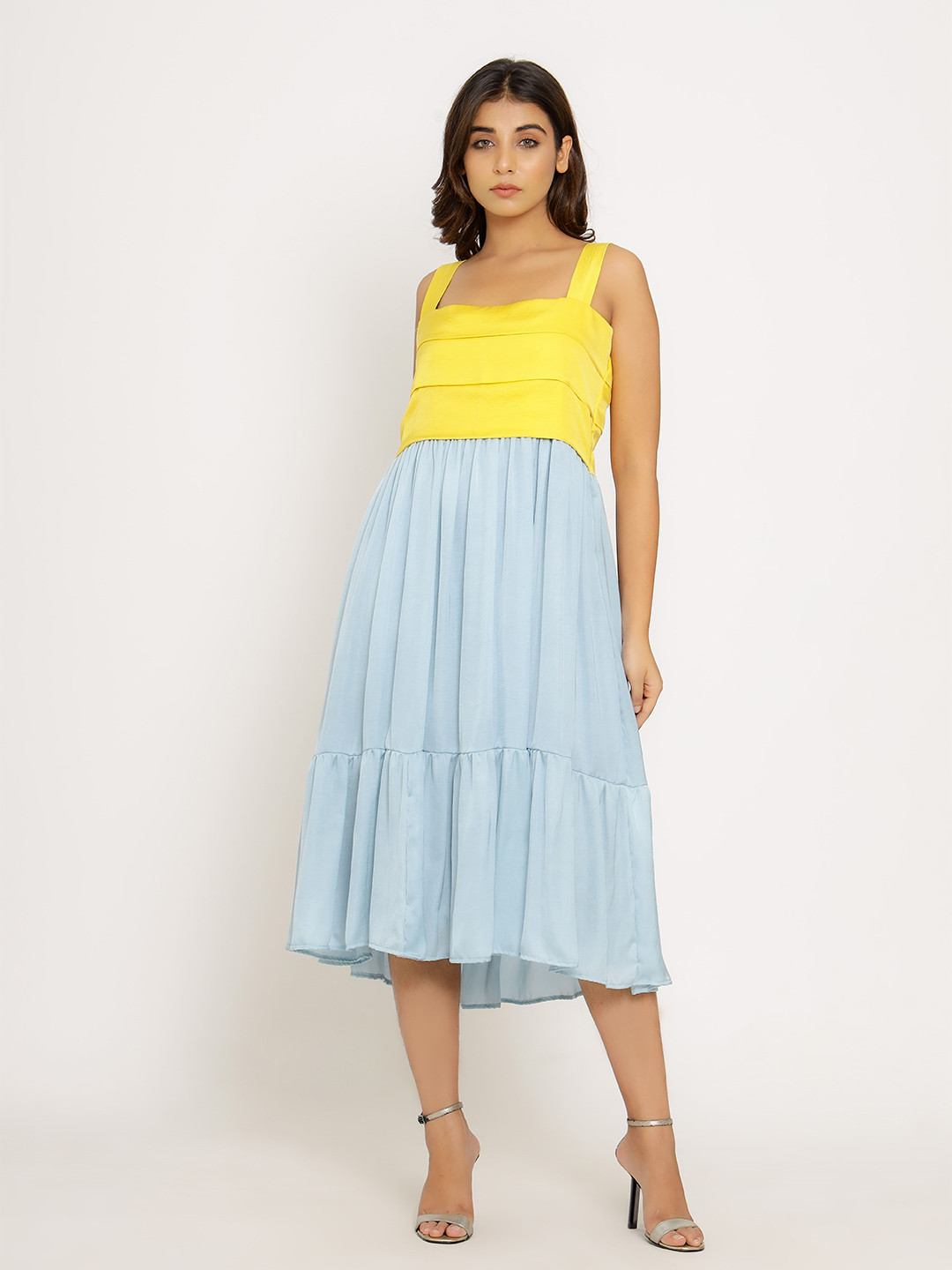 Neora Colourblocked Square Neck Shoulder Straps Empire Midi Dress