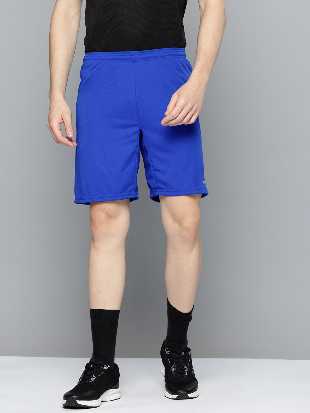 Decathlon Men Essential Quick Drying Football Shorts