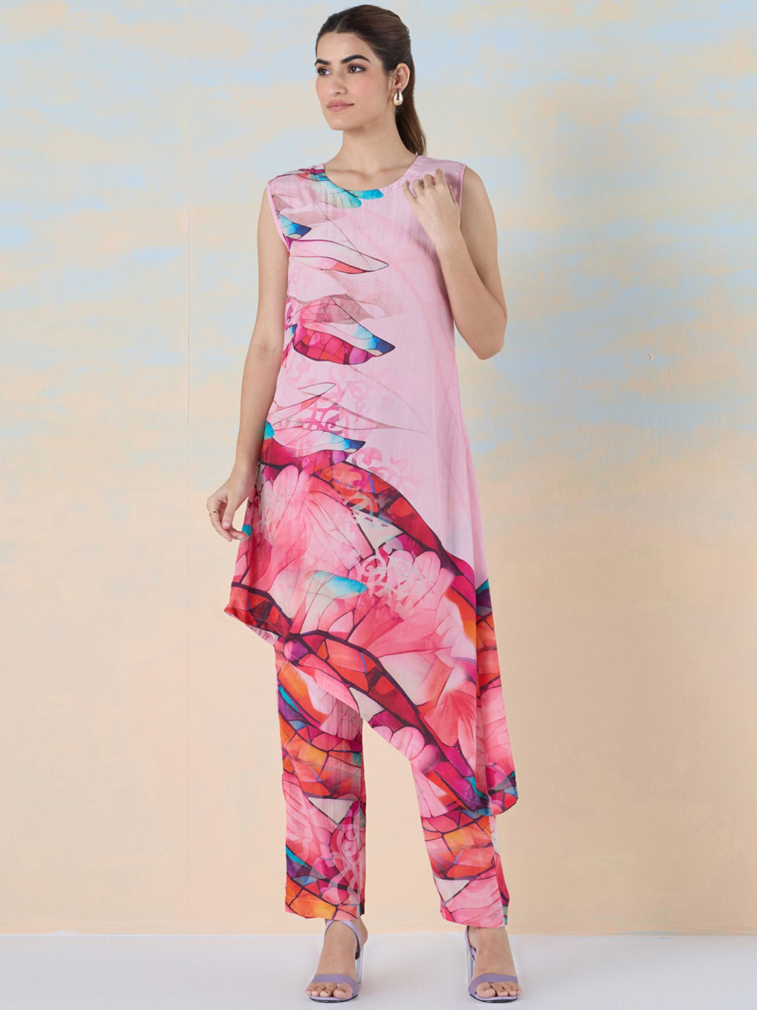 navyasa by liva Enchanted Crystals Printed Sleeveless Tunic With Trouser Co-Ords