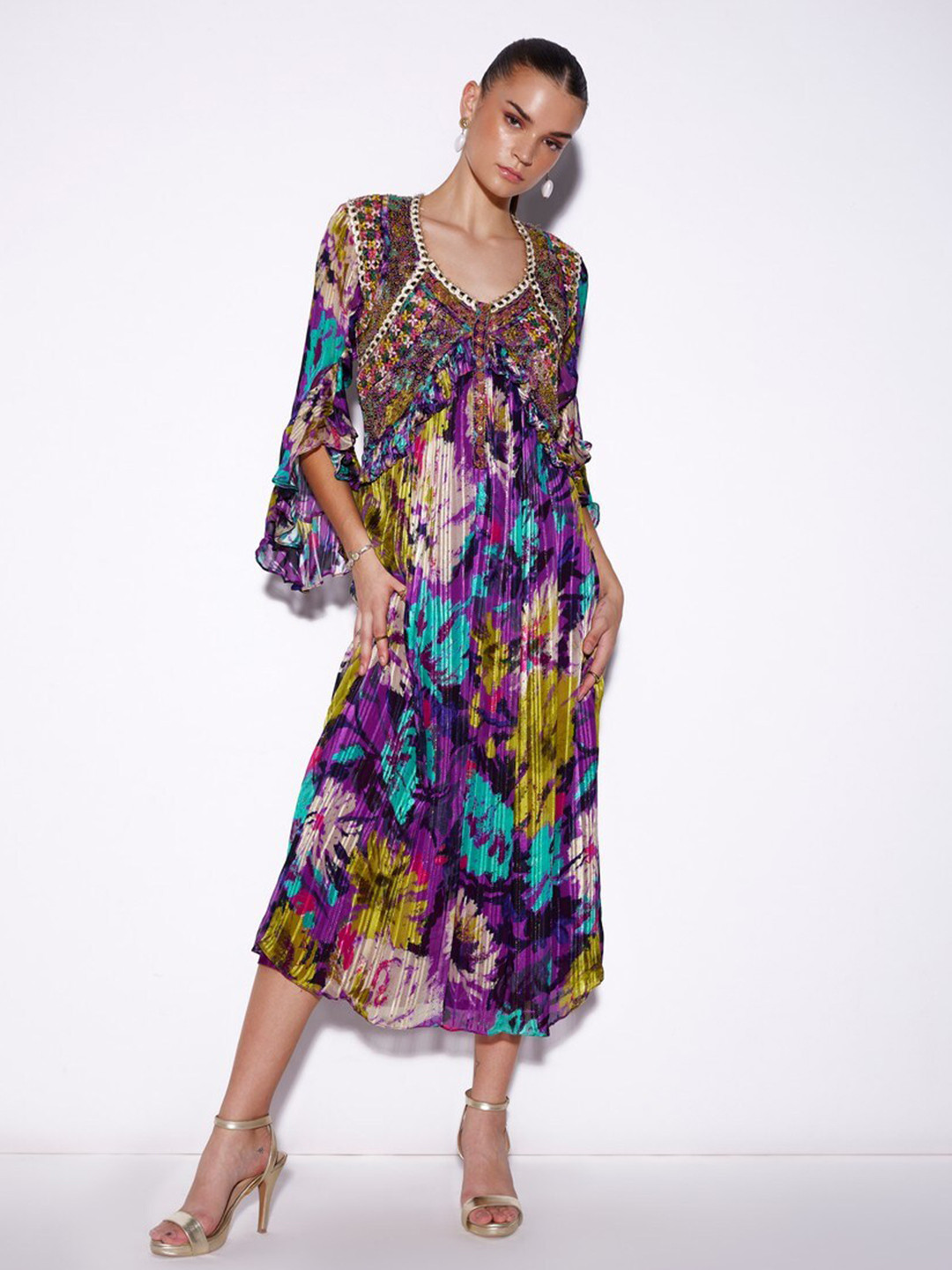 VERB BY PALLAVI SINGHEE Floral Printed Scoop Neck Sequined Chiffon A-Line Dress