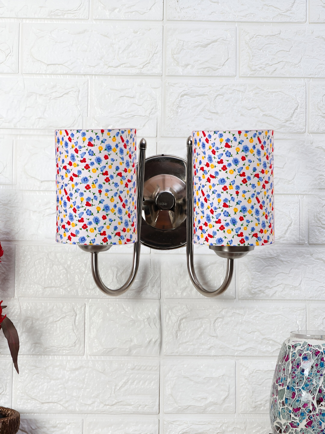 Devansh White & Red Printed Metal Traditional Cylinder Shaped Wall Lamp